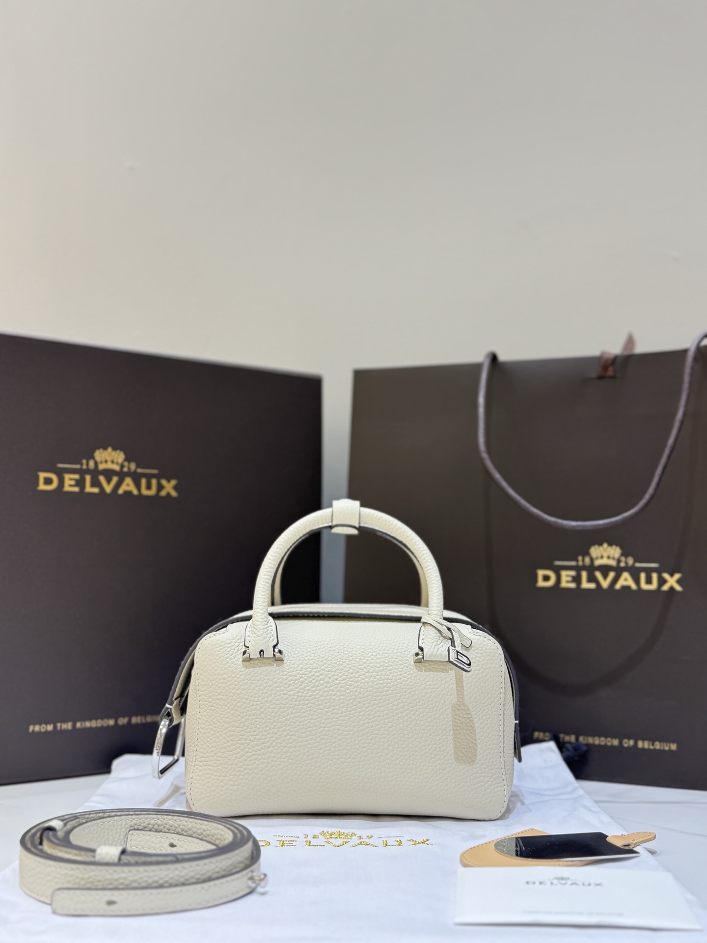 델보 가방 Delvaux 17255
