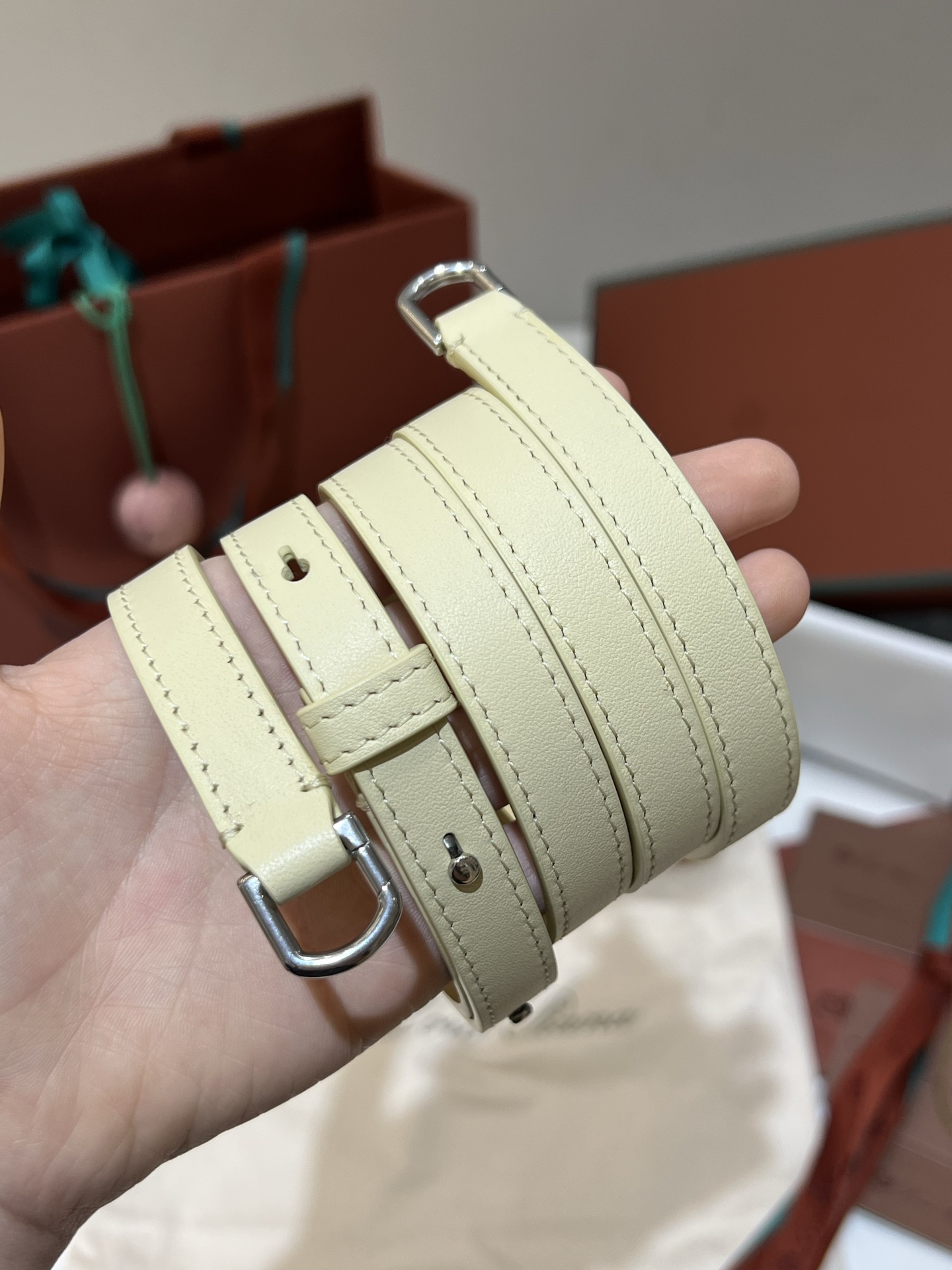 Loro Piana L19天鹅绒雪梨黄银扣 新版