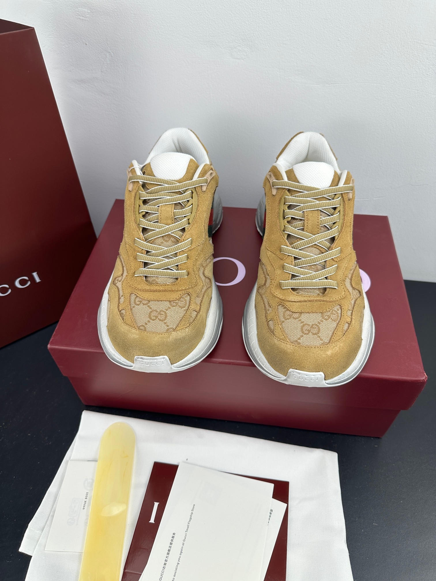 Gucci Style Leather Men's Shoes style reference detail image 3 from source 781269
