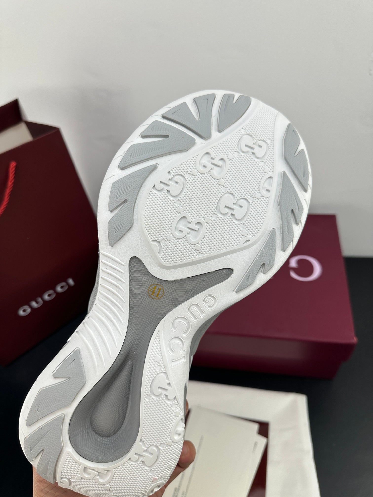 Gucci Style Leather Men's Shoes style reference detail image 8 from source 781269
