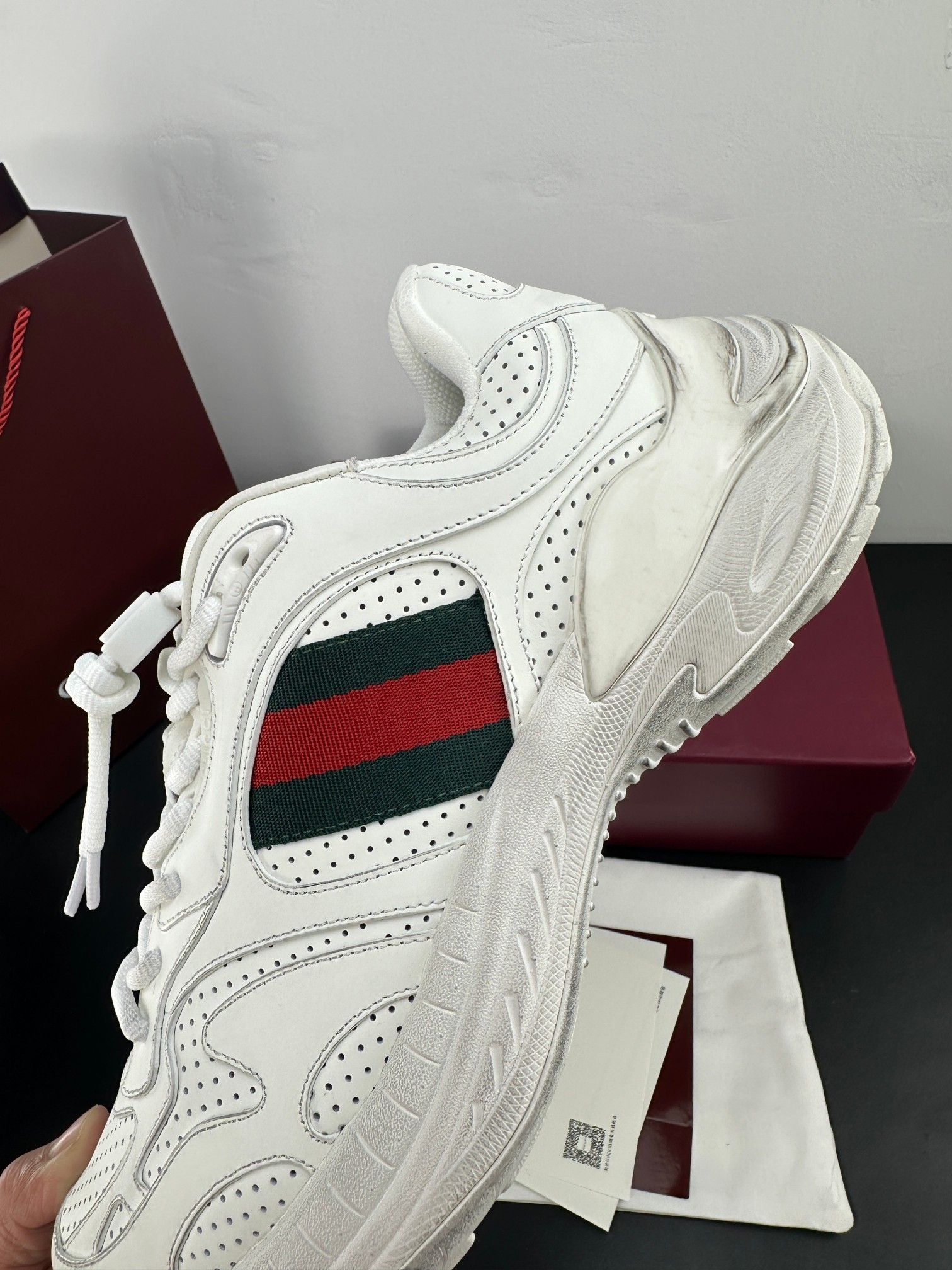Gucci Style Leather Men's Shoes style reference detail image 6 from source 781270