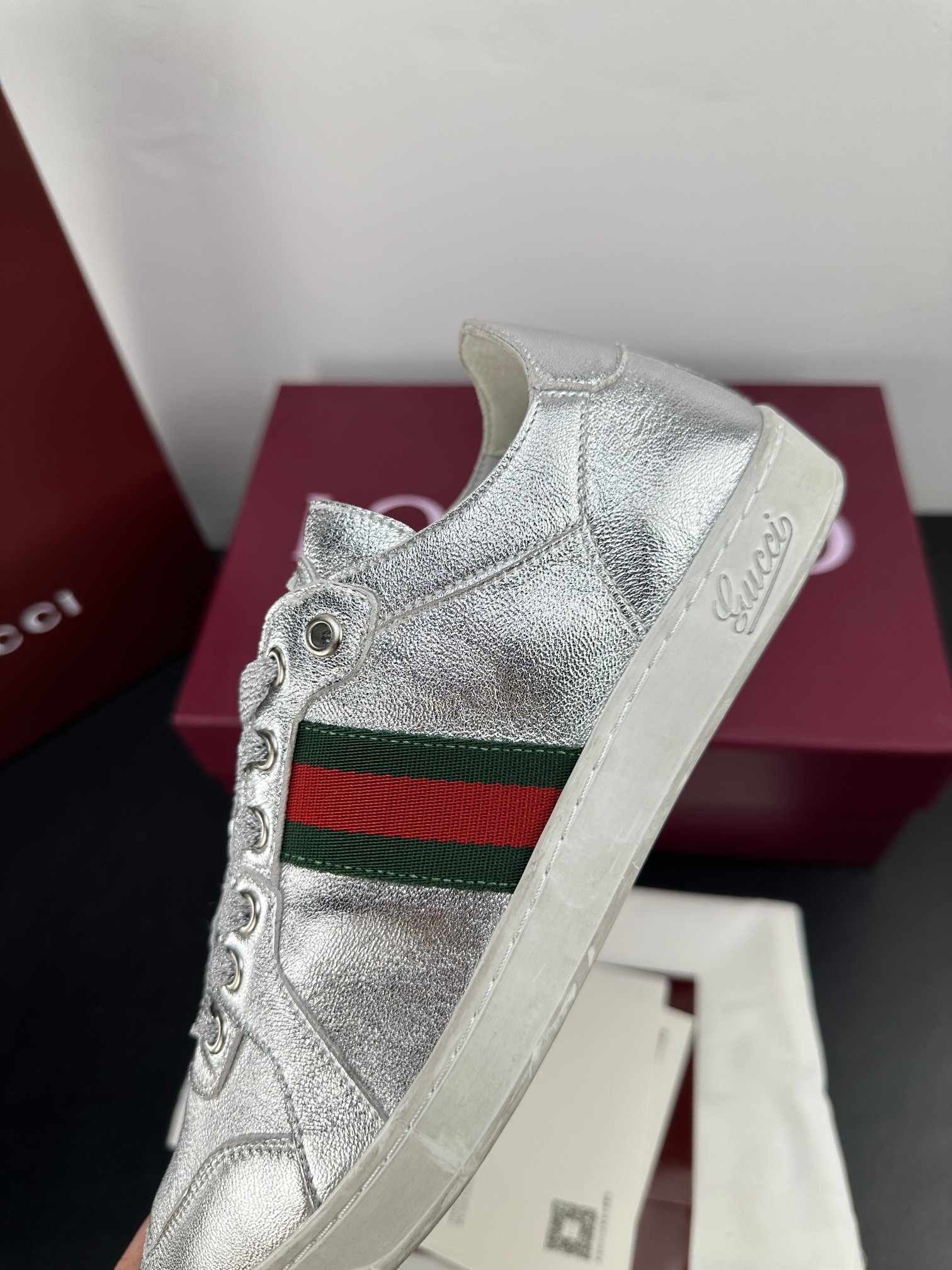 Gucci Style Green Leather Men's Shoes style reference detail image 7 from source 781277