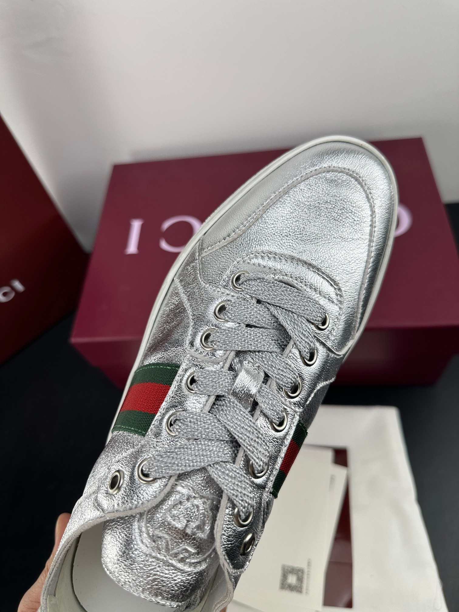 Gucci Style Green Leather Men's Shoes style reference detail image 6 from source 781277