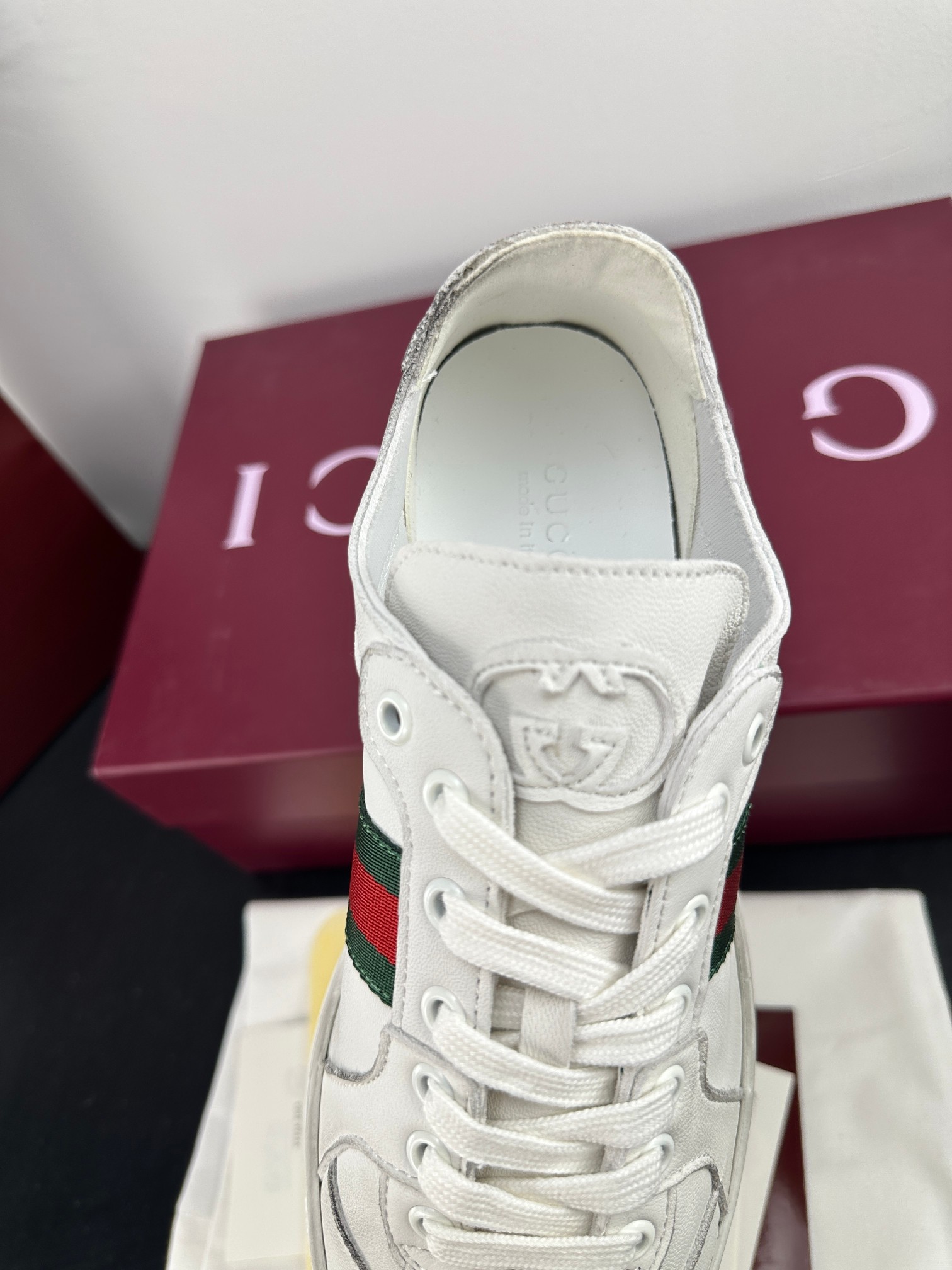 Gucci Style Green Leather Men's Shoes style reference detail image 6 from source 781279