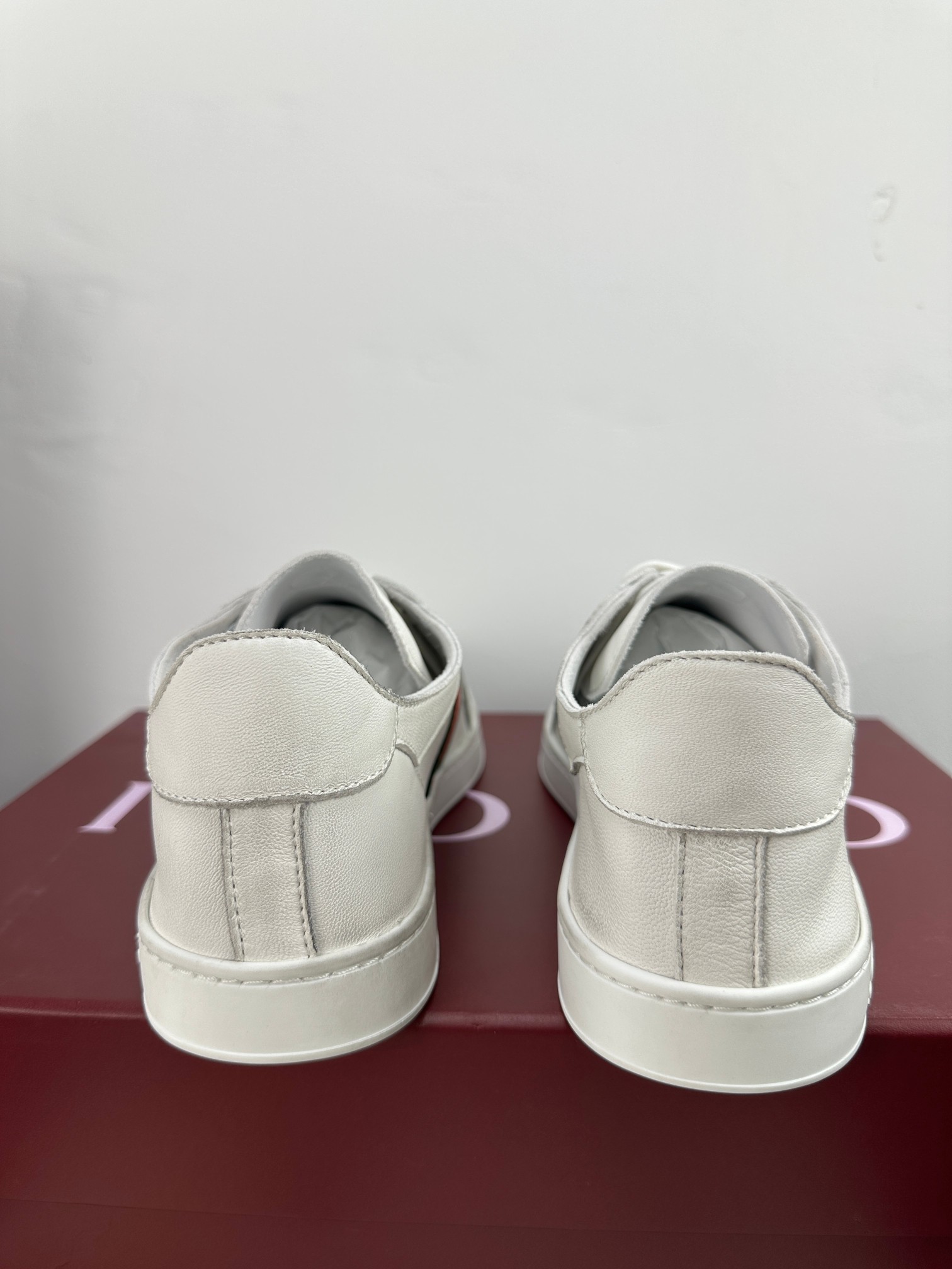 Gucci Style Green Leather Men's Shoes style reference detail image 9 from source 781279