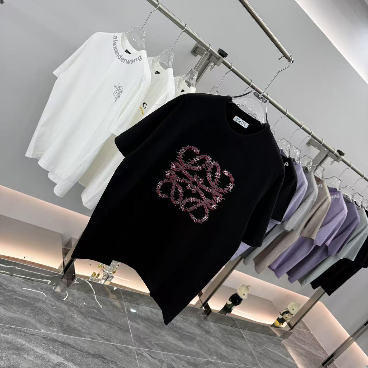 Loewe Embroidered Logo T-Shirt Unisex Cotton Tee Short Sleeve Top 2 i1754801882514 5134 0 1