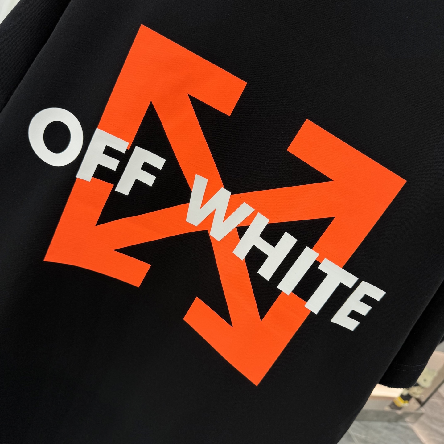 Off White Men's/Women's 2025 FW Collection Round Neck Short Sleeve T-Shirt 8 i1755931037919 3979 0 6