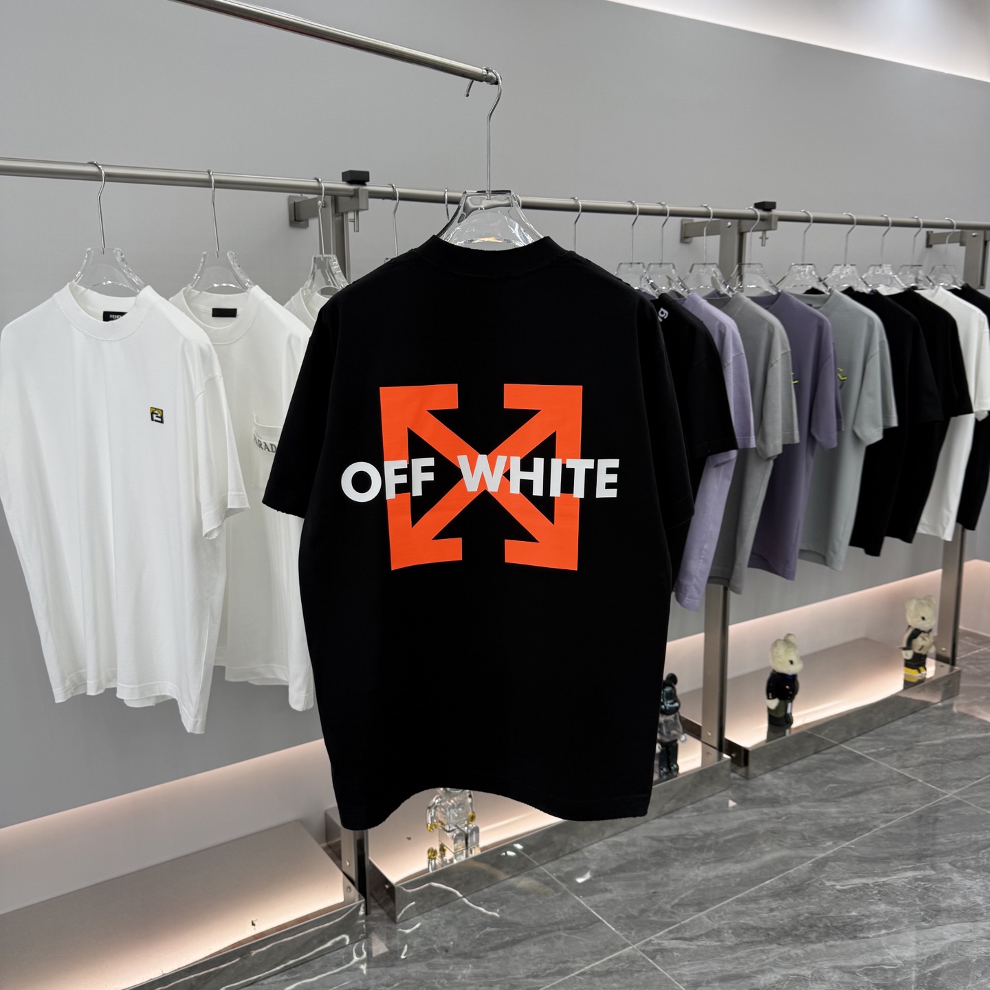 Off White Men's/Women's 2025 FW Collection Round Neck Short Sleeve T-Shirt 7 i1755931037924 6053 0 5