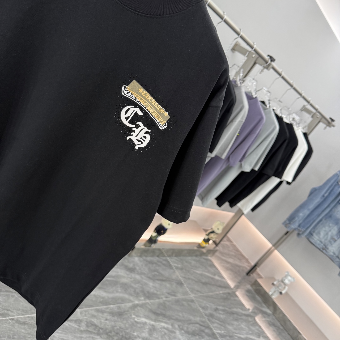 Chrome Hearts Rhinestone Graphic Print Short Sleeve T-Shirt Unisex 6 i1756573759794 4158 0 4