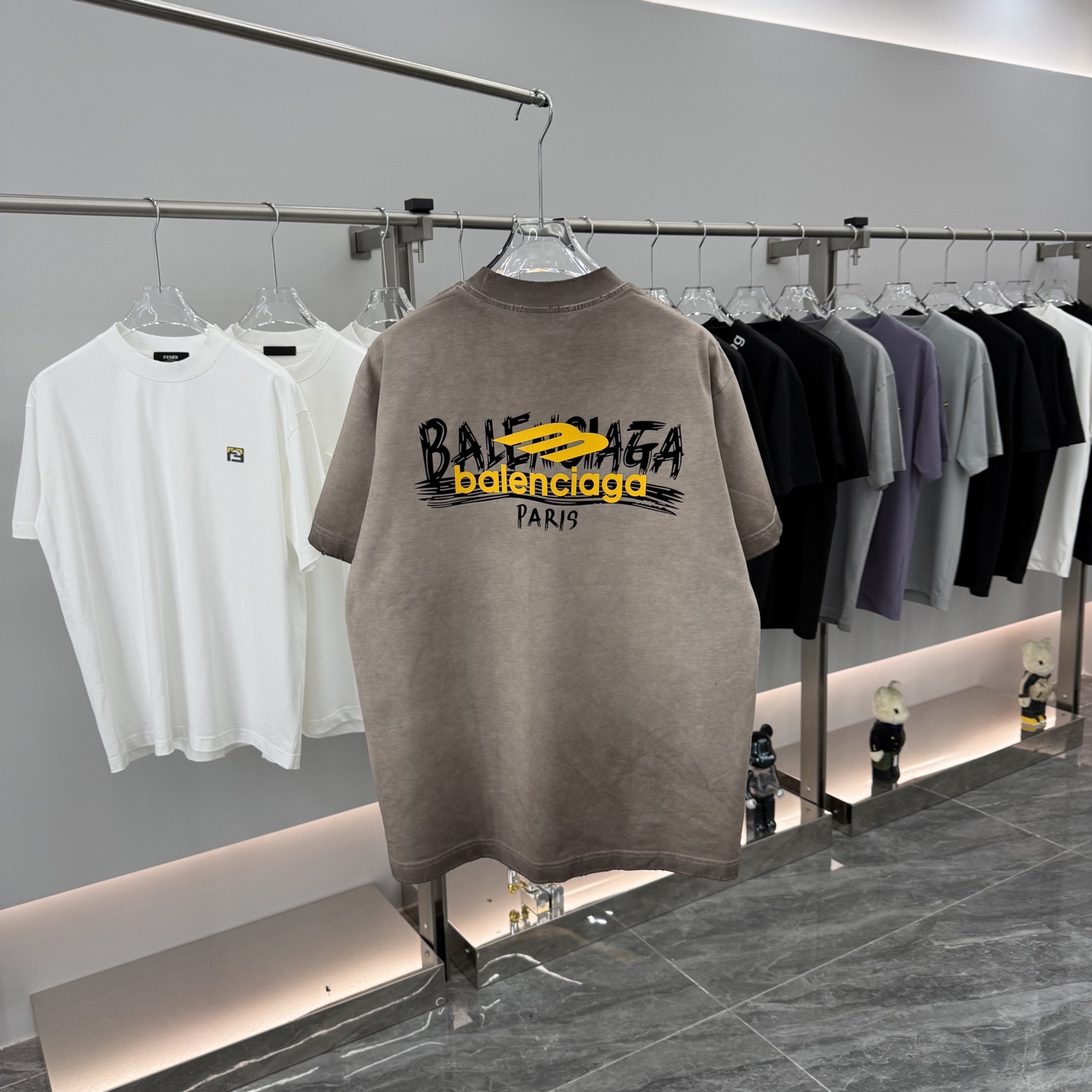 Balenciaga Men's/Women's Relaxed Fit Logo Graphic Short Sleeve T-Shirt 7 i1758386689304 8060 0 6