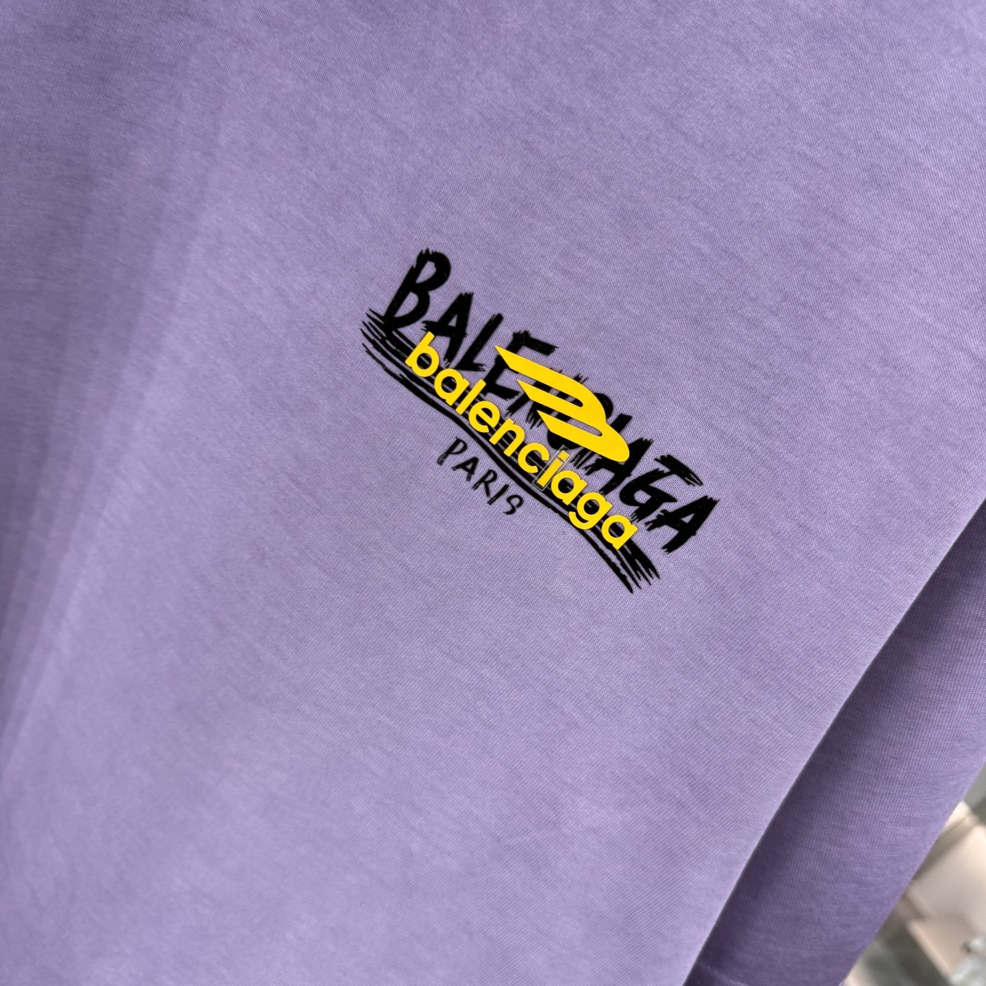 Balenciaga 2025 FW Paris Logo Oversized Cotton Tee - Unisex Fashion 7 i1758386744048 2032 0 5