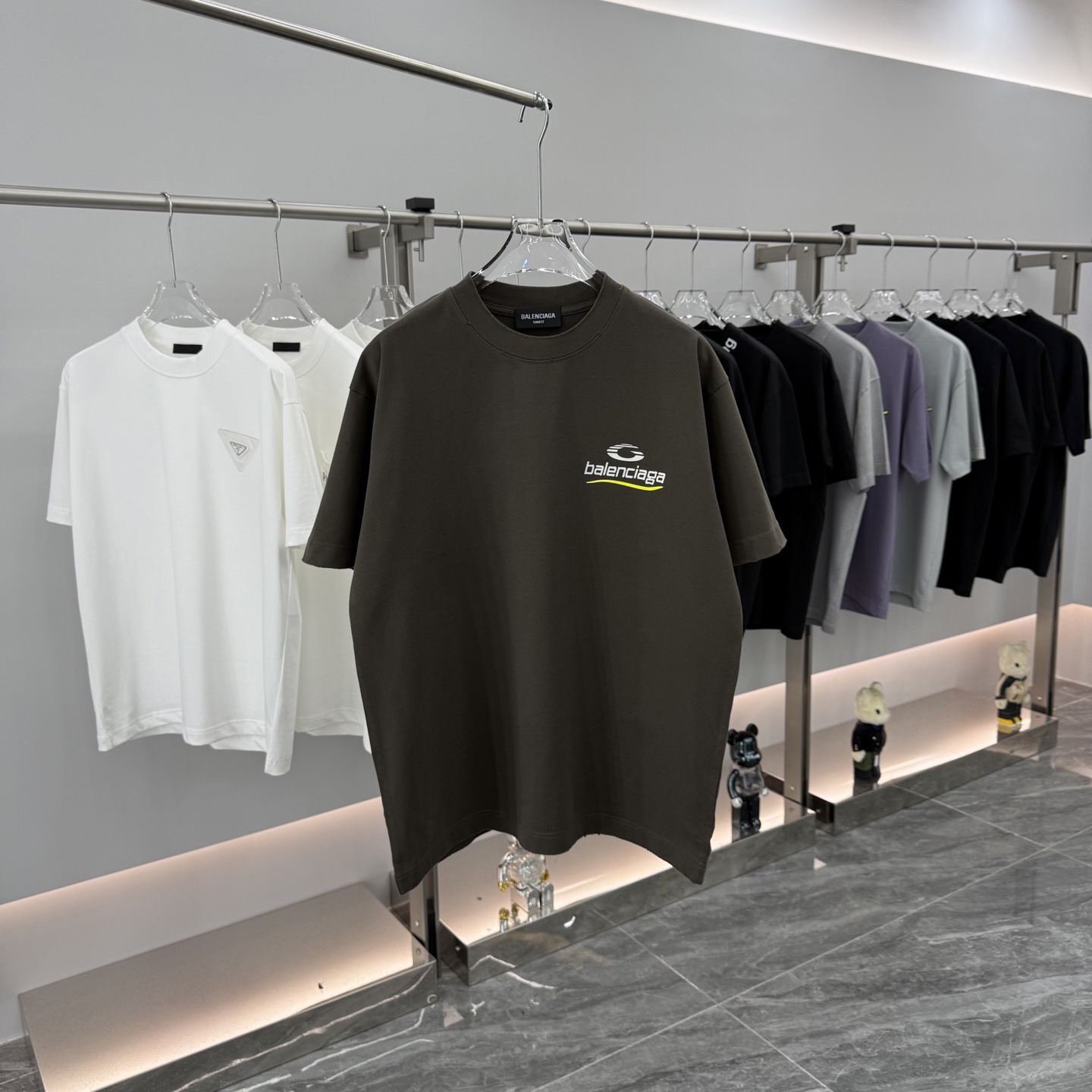 Balenciaga Paris 2025 FW Logo T-Shirt - Unisex Relaxed Fit Cotton Tee