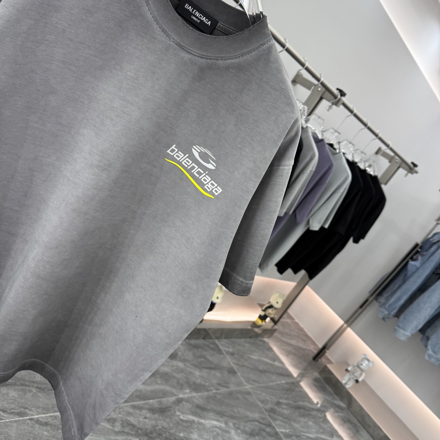 Balenciaga 2025FW Paris Logo Print Oversized Cotton T-Shirt Unisex 6 i1759032004945 4116 0 4