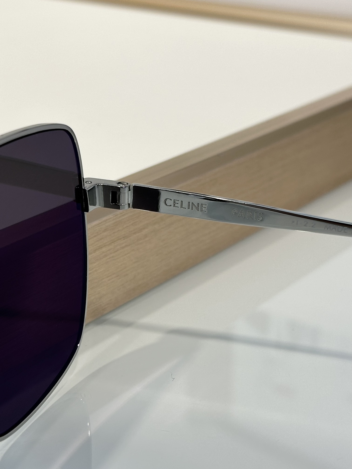 Designer Sunglasses CL40246U