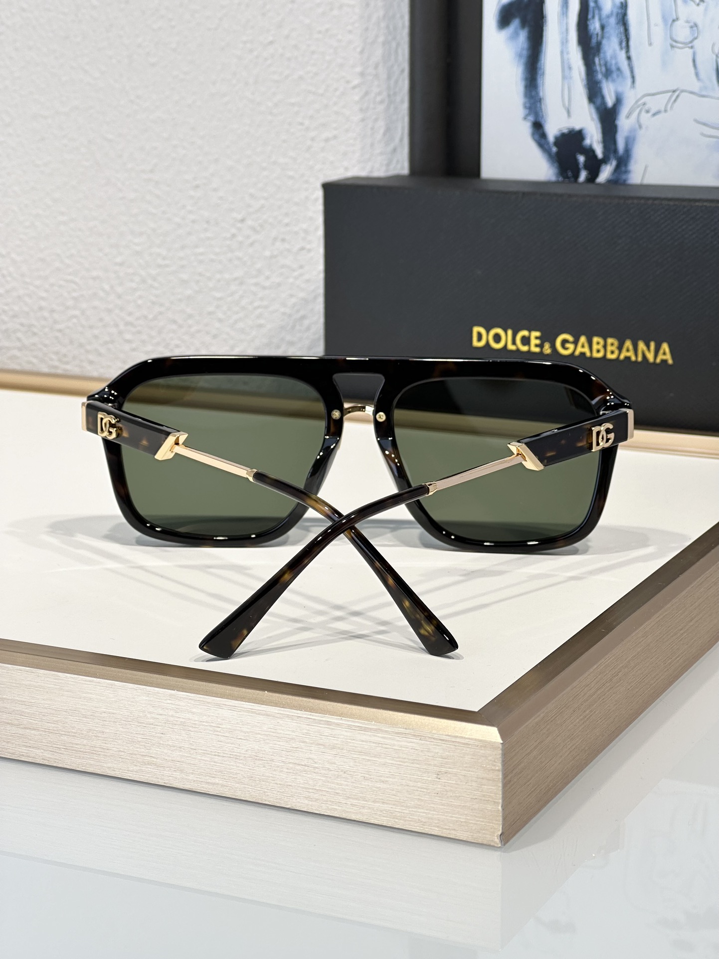 Designer Sunglasses DG8896