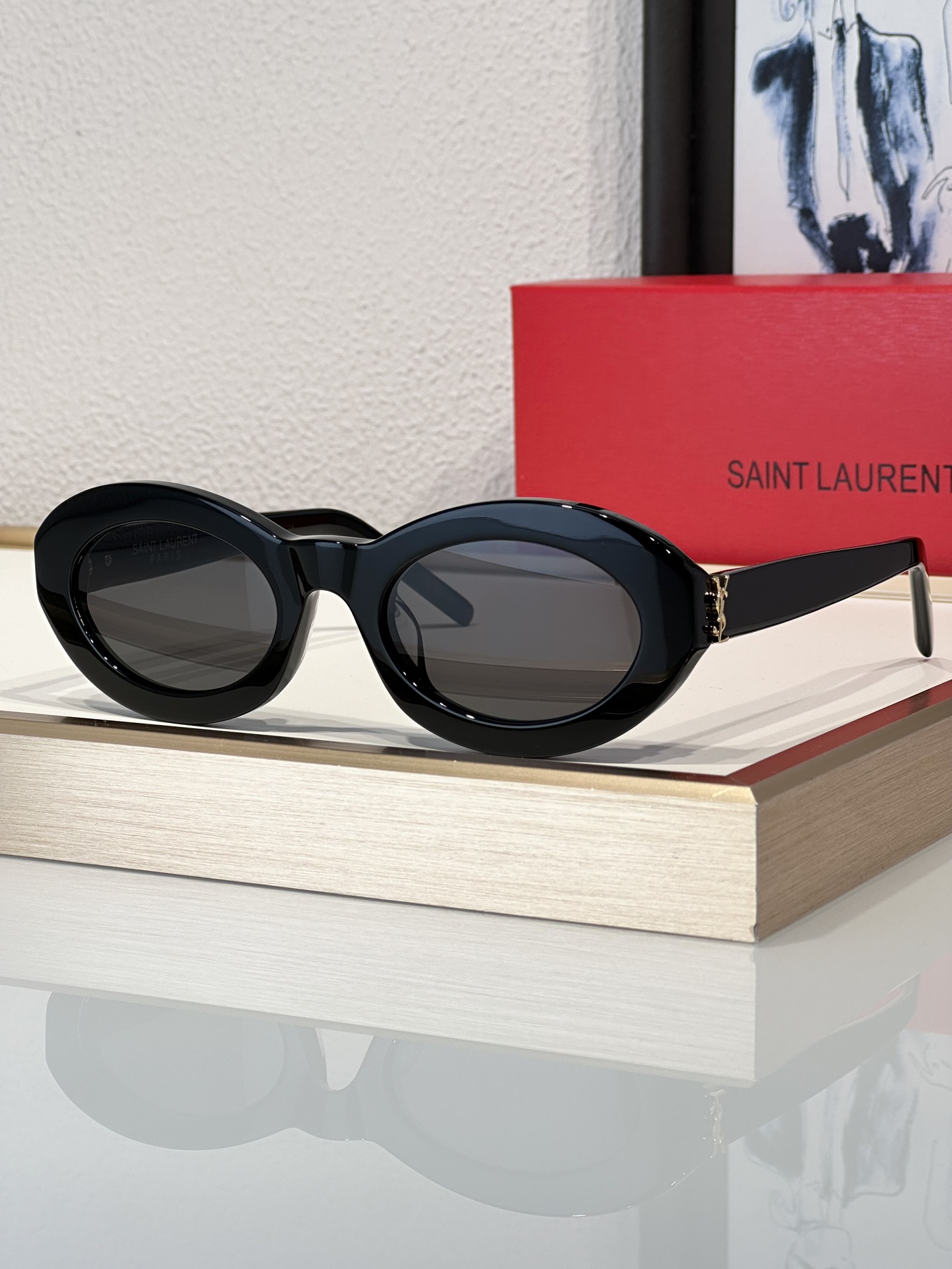 Yves Saint Laurent Òculos de Sol Vintage