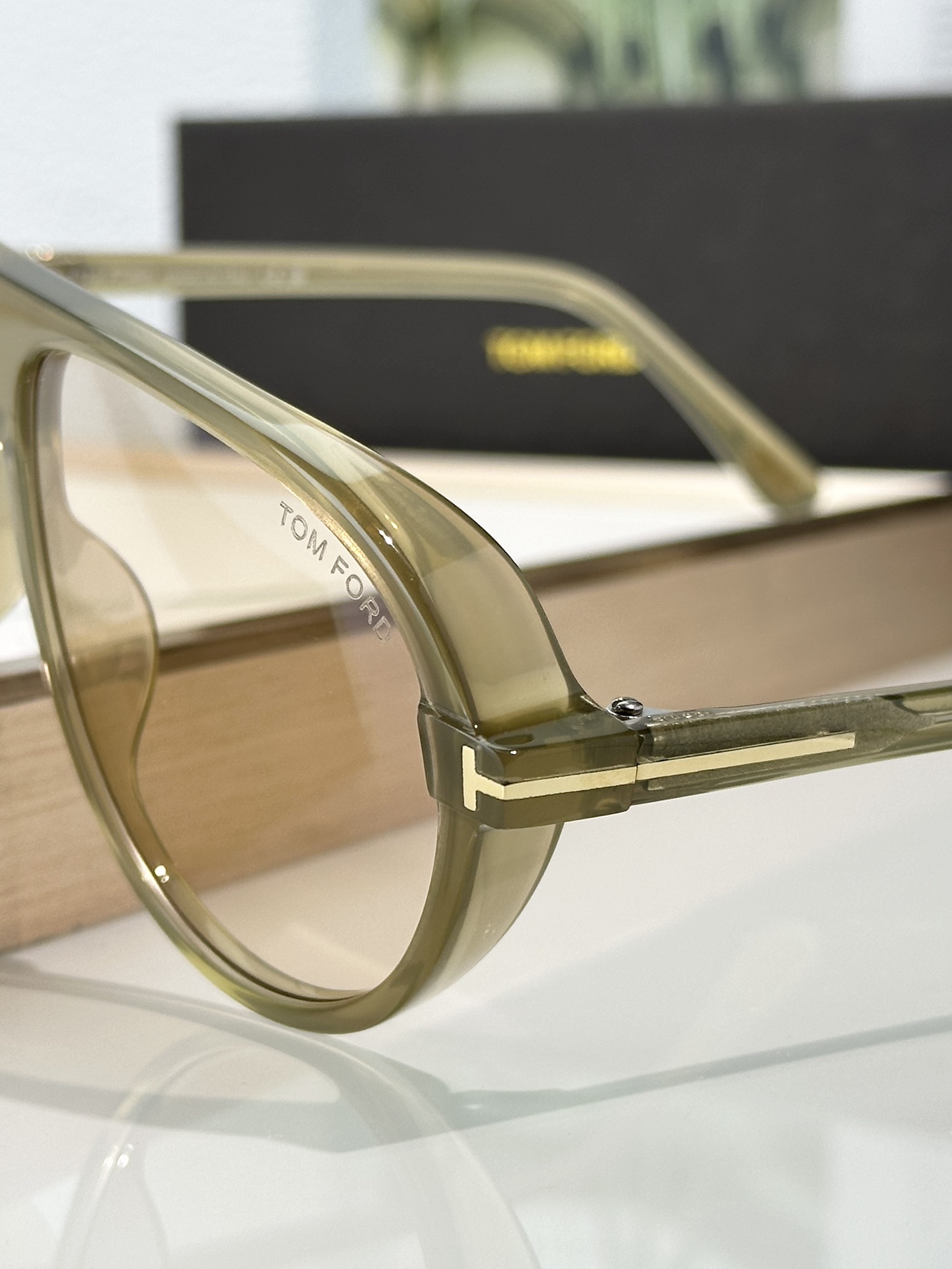 Tom Ford Sunglasses Tf1023