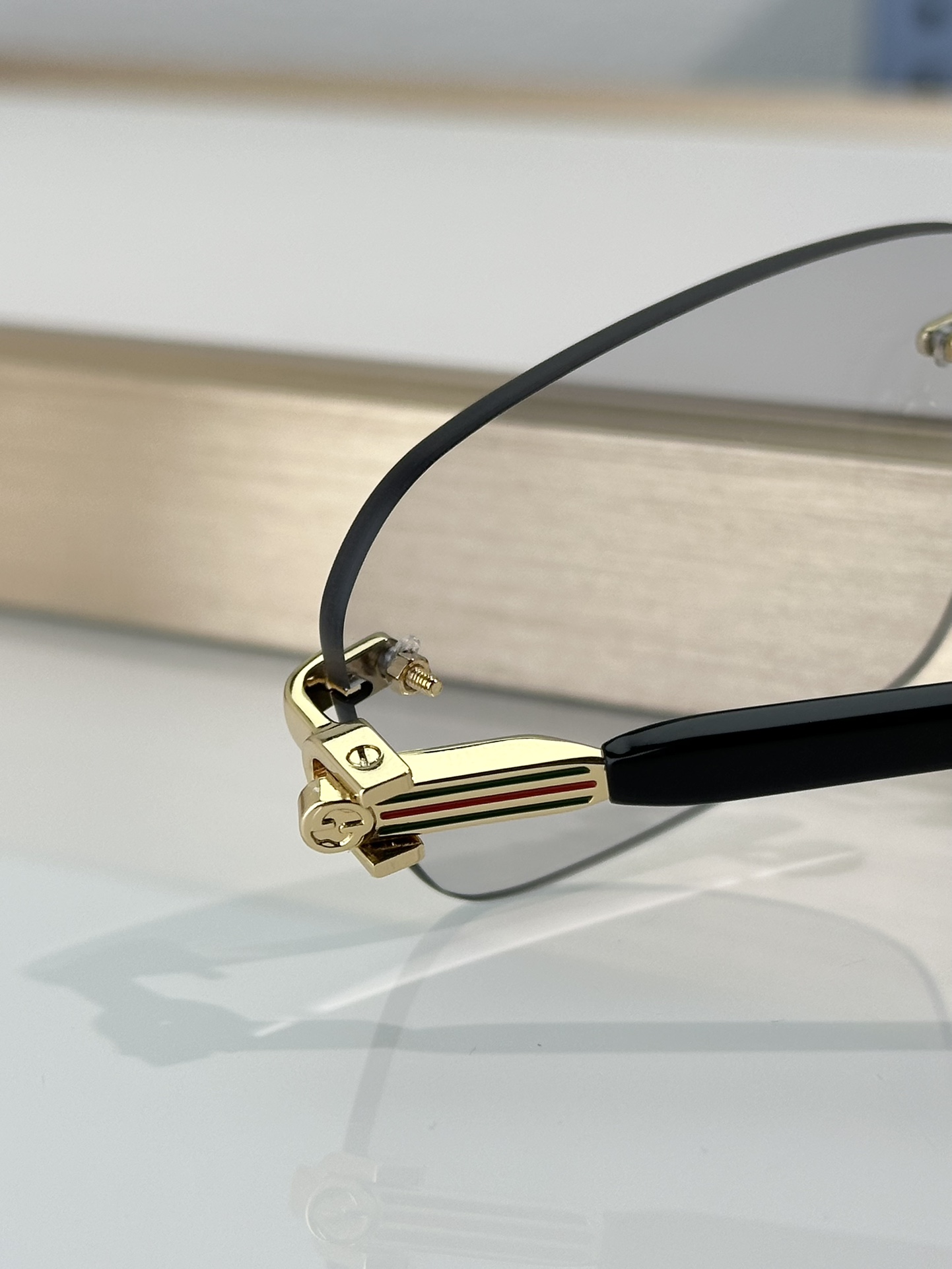 Designer Sunglasses GG1221S