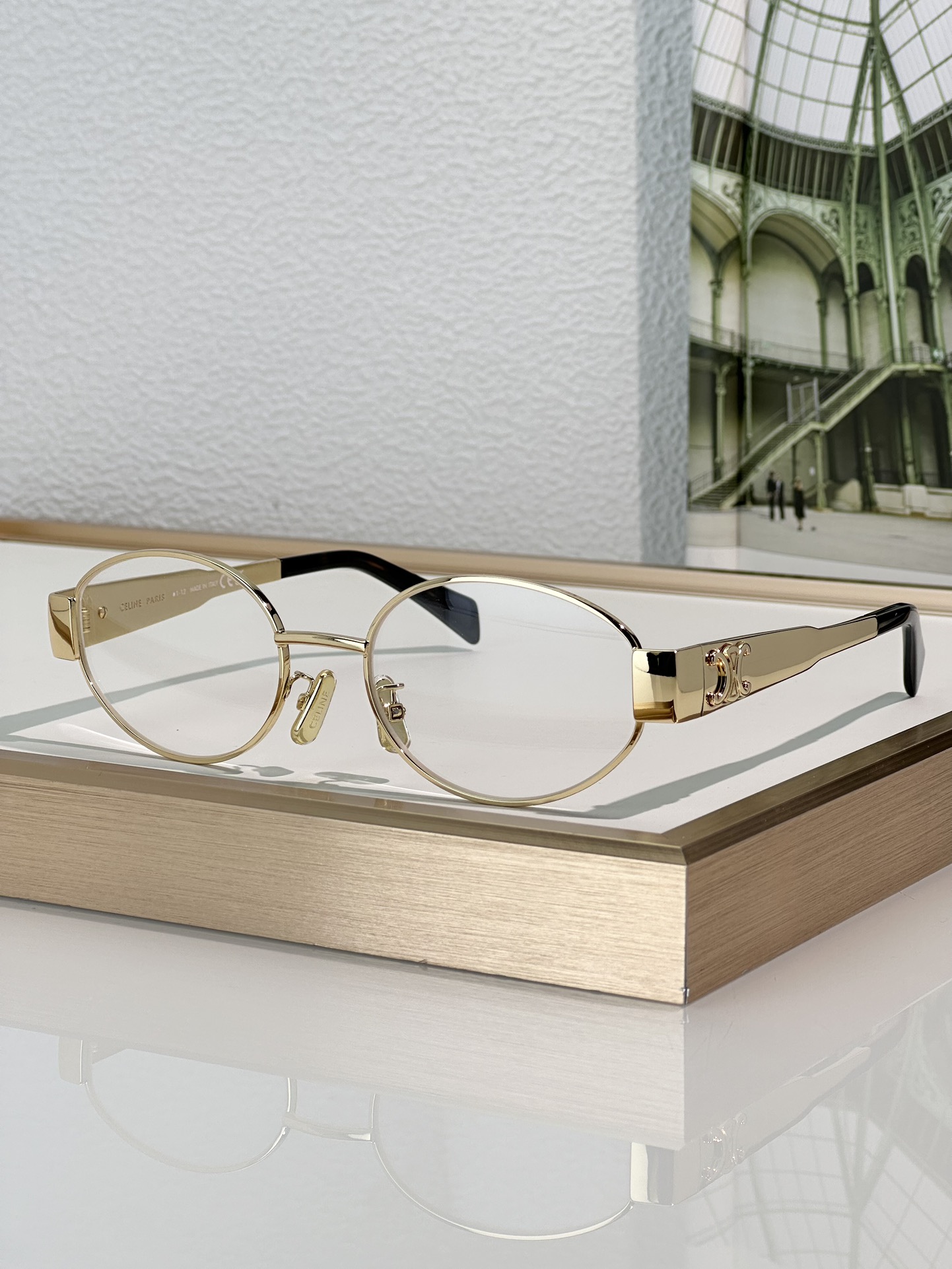 Designer Sunglasses CL40235U