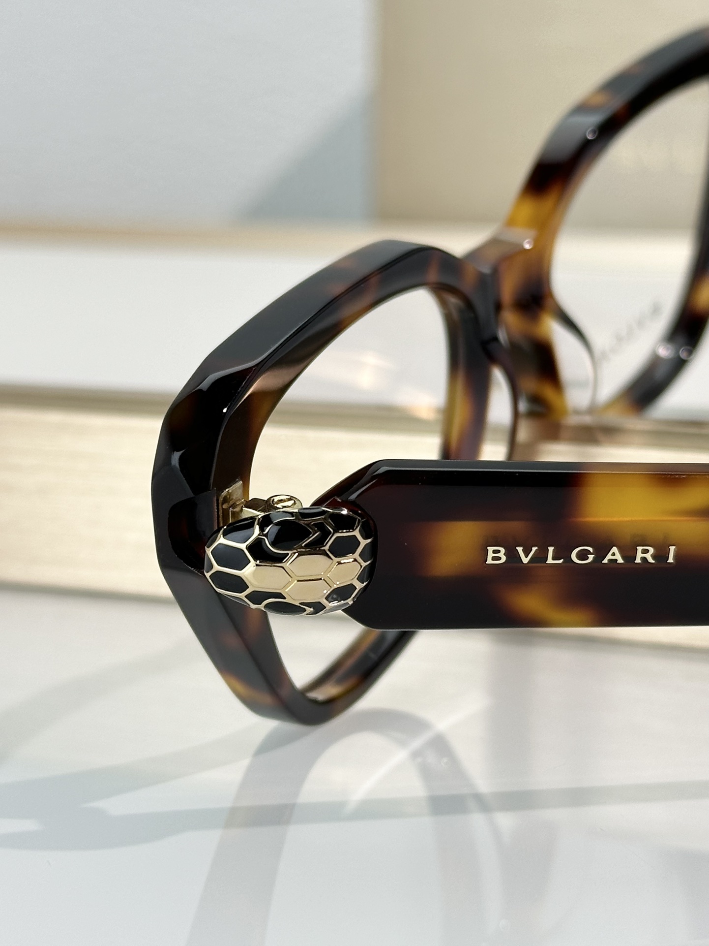 Bvlgari Sunglasses BV50021