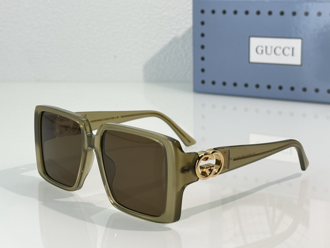  GUCC*
MODEL：GG1692SA
SIZE：53口18-145
