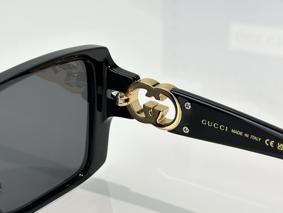  GUCC*
MODEL：GG1692SA
SIZE：53口18-145
