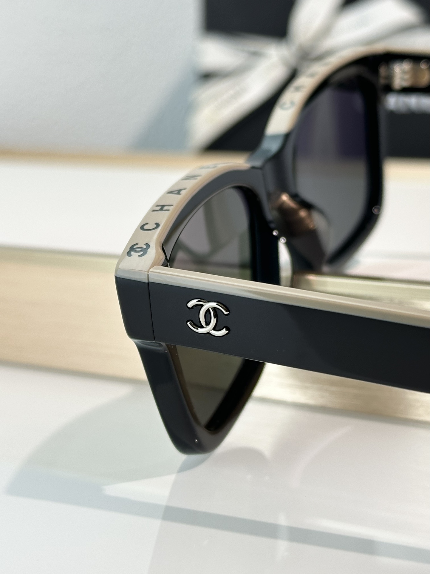 Chanel Sunglasses Ch5417