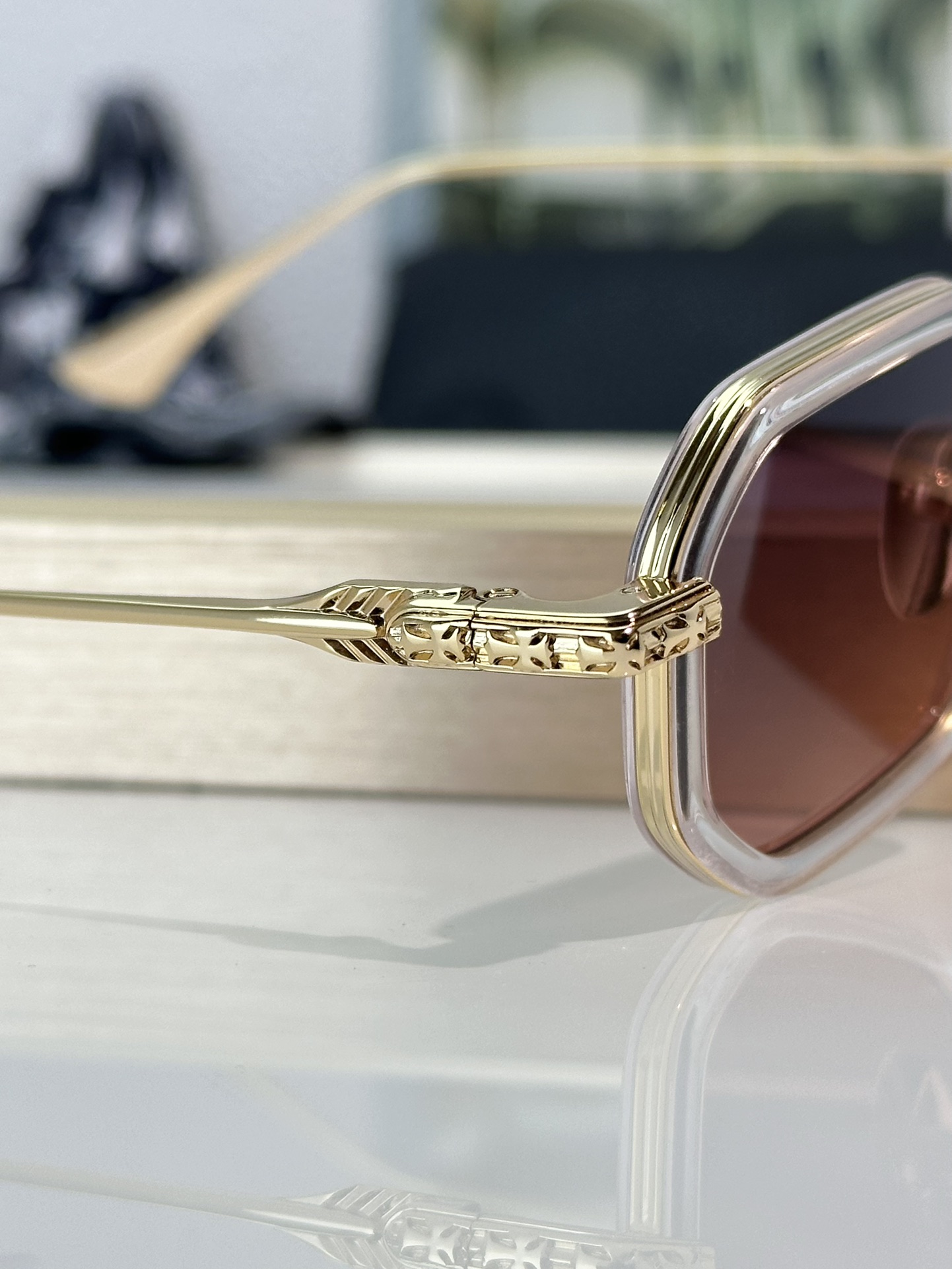 Chrome Hearts STYLIDA Sunglasses: Hand-Polished, Zeiss Lenses, Octagon Frame 6 i1733223890 6627 1