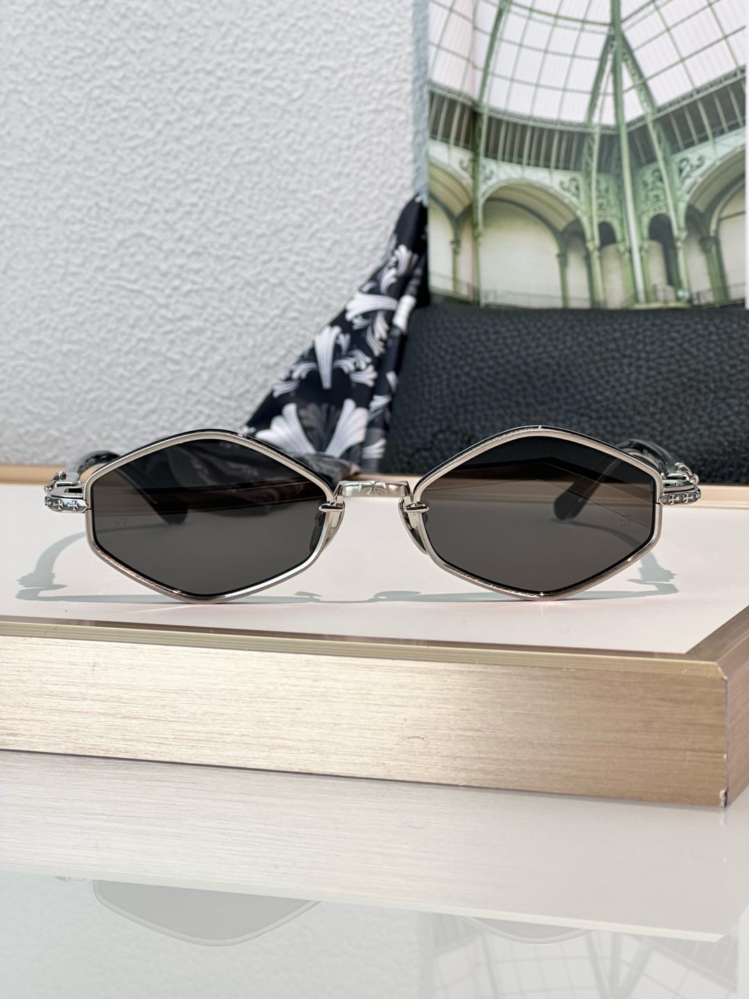 Designer Sunglasses NIP
