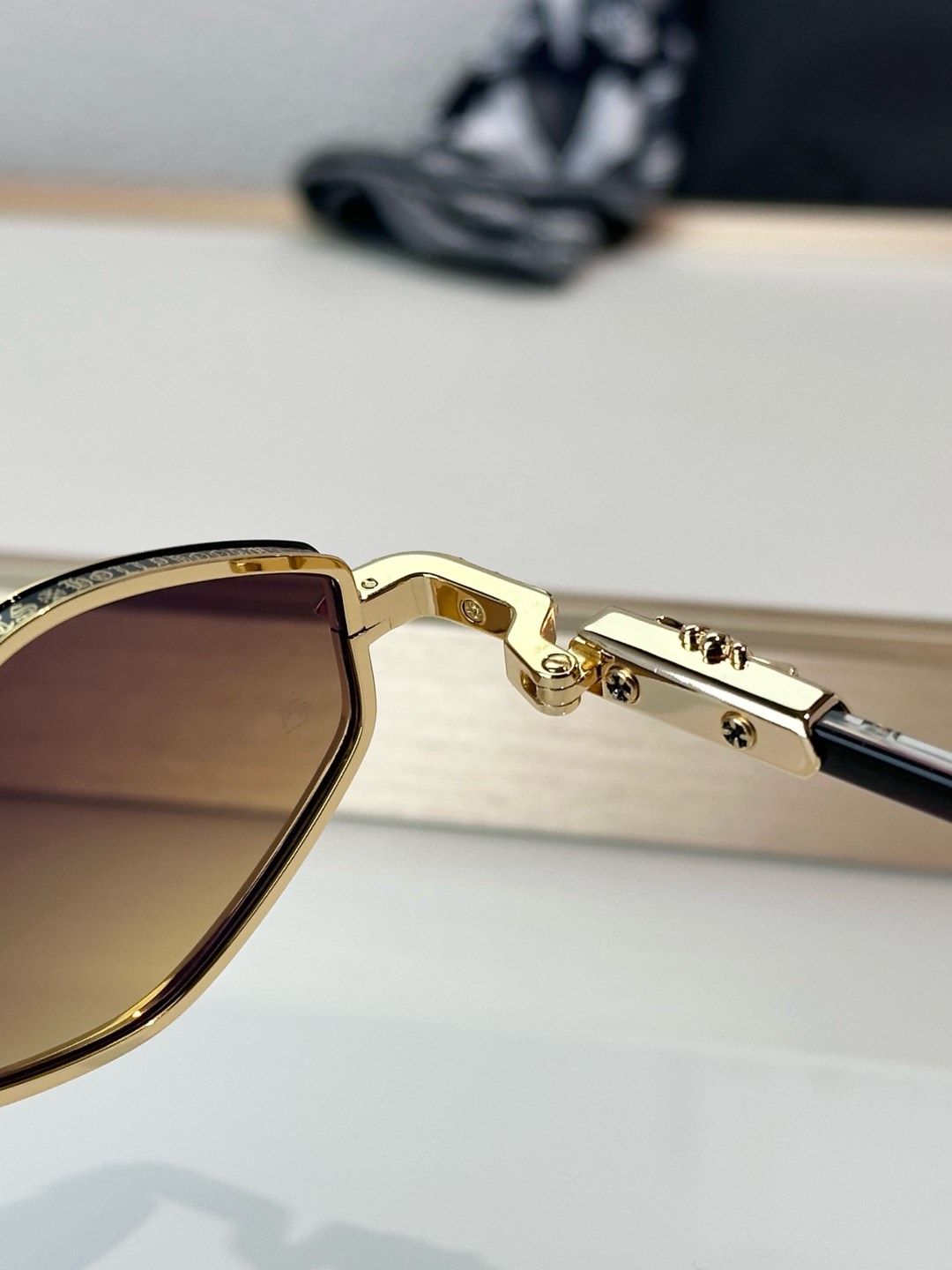 Designer Sunglasses NIP