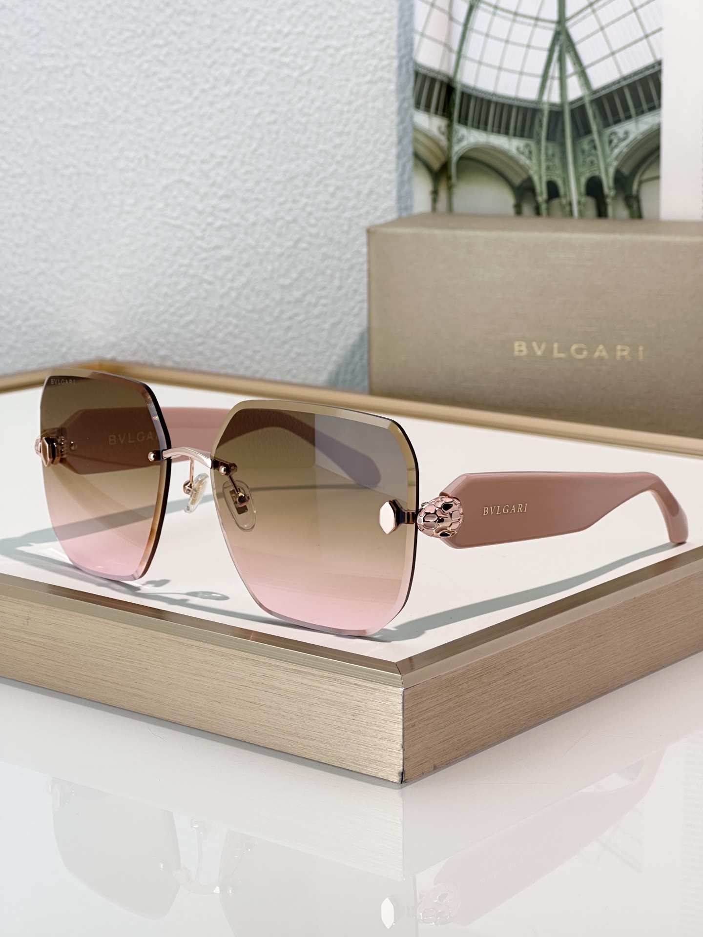 Bvlgari Sunglasses BV40009