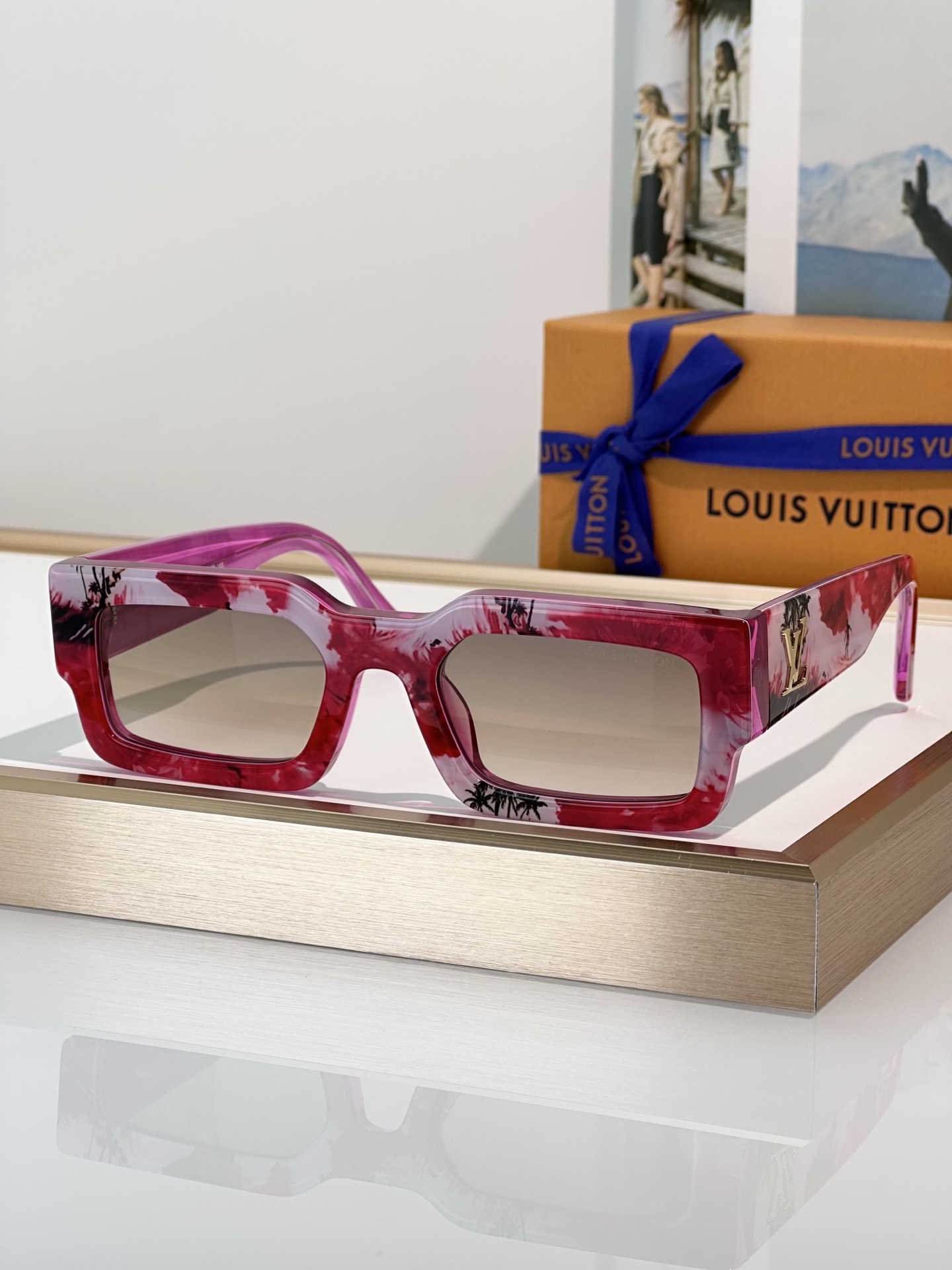 Louis Vuitton Sunglasses Z2391E