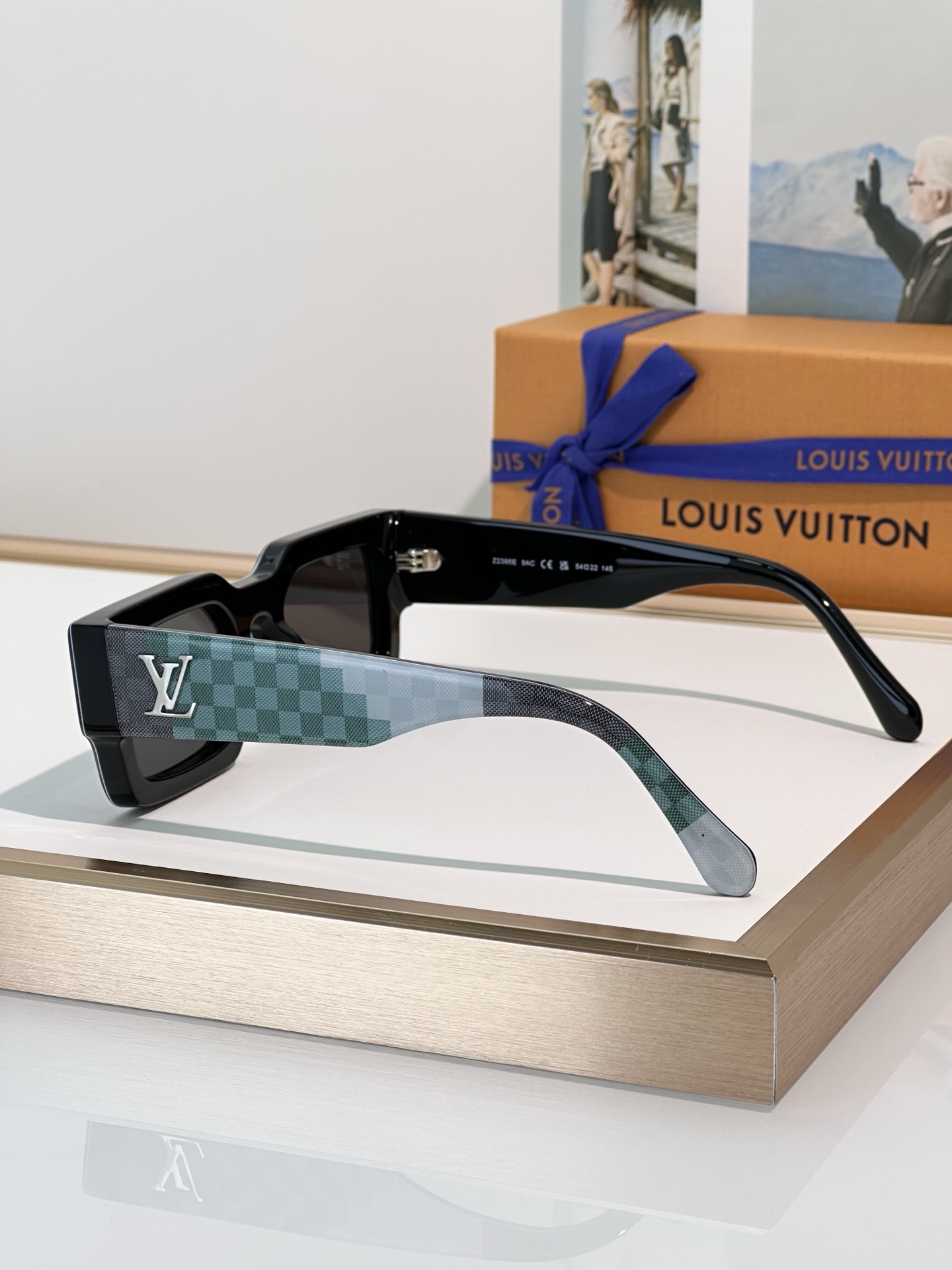 Louis Vuitton Sunglasses Z2391E