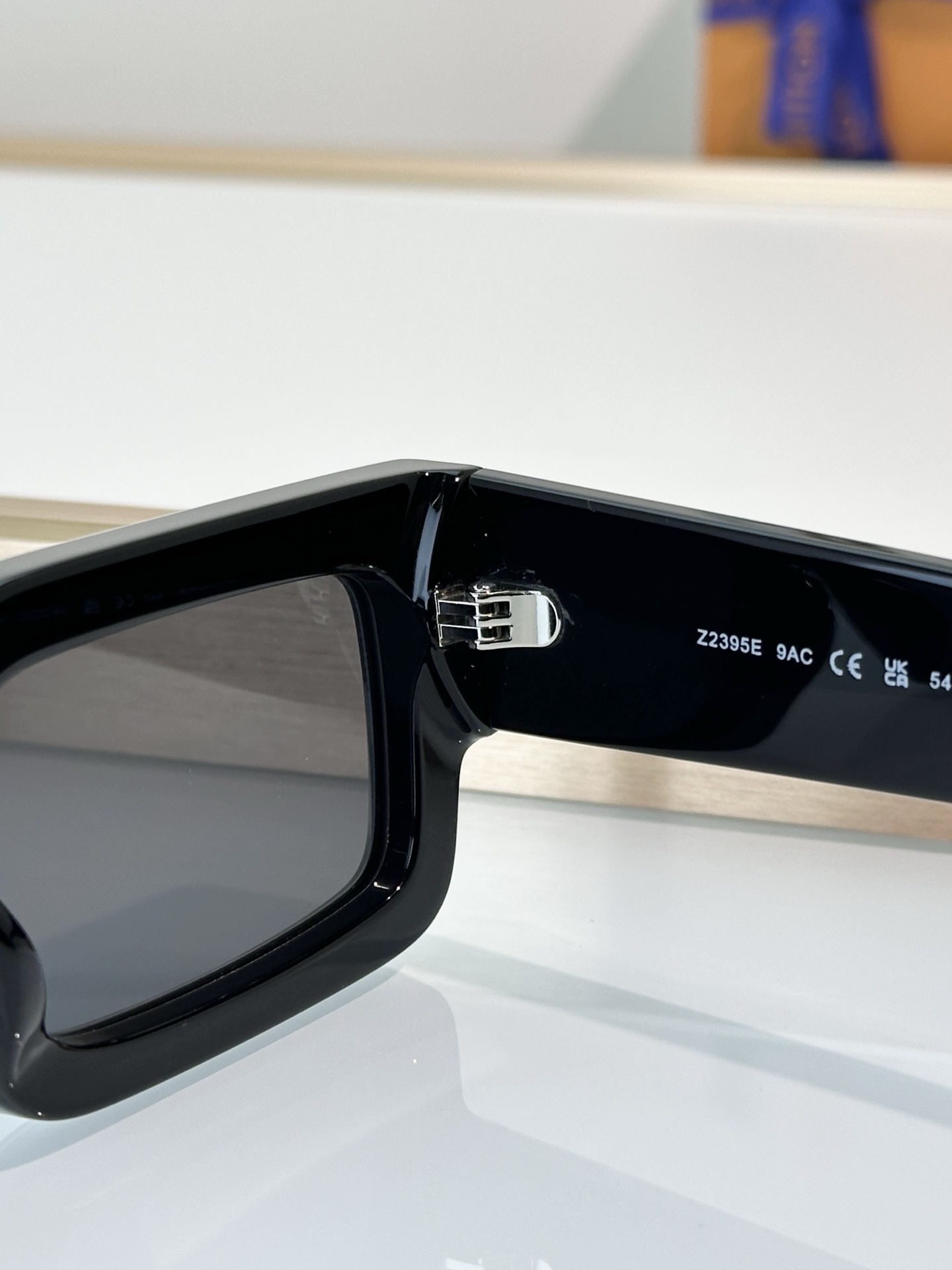 Louis Vuitton Sunglasses Z2391E