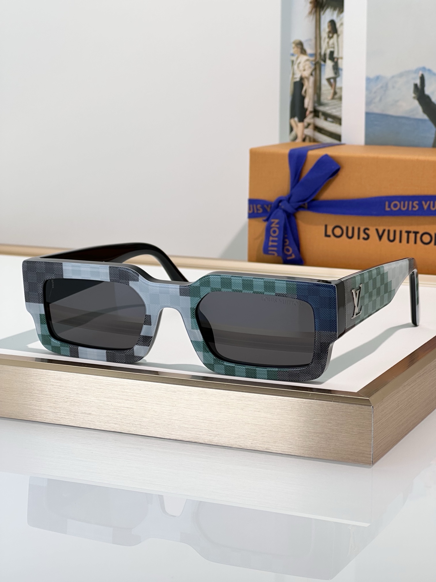 Louis Vuitton Sunglasses Z2391E