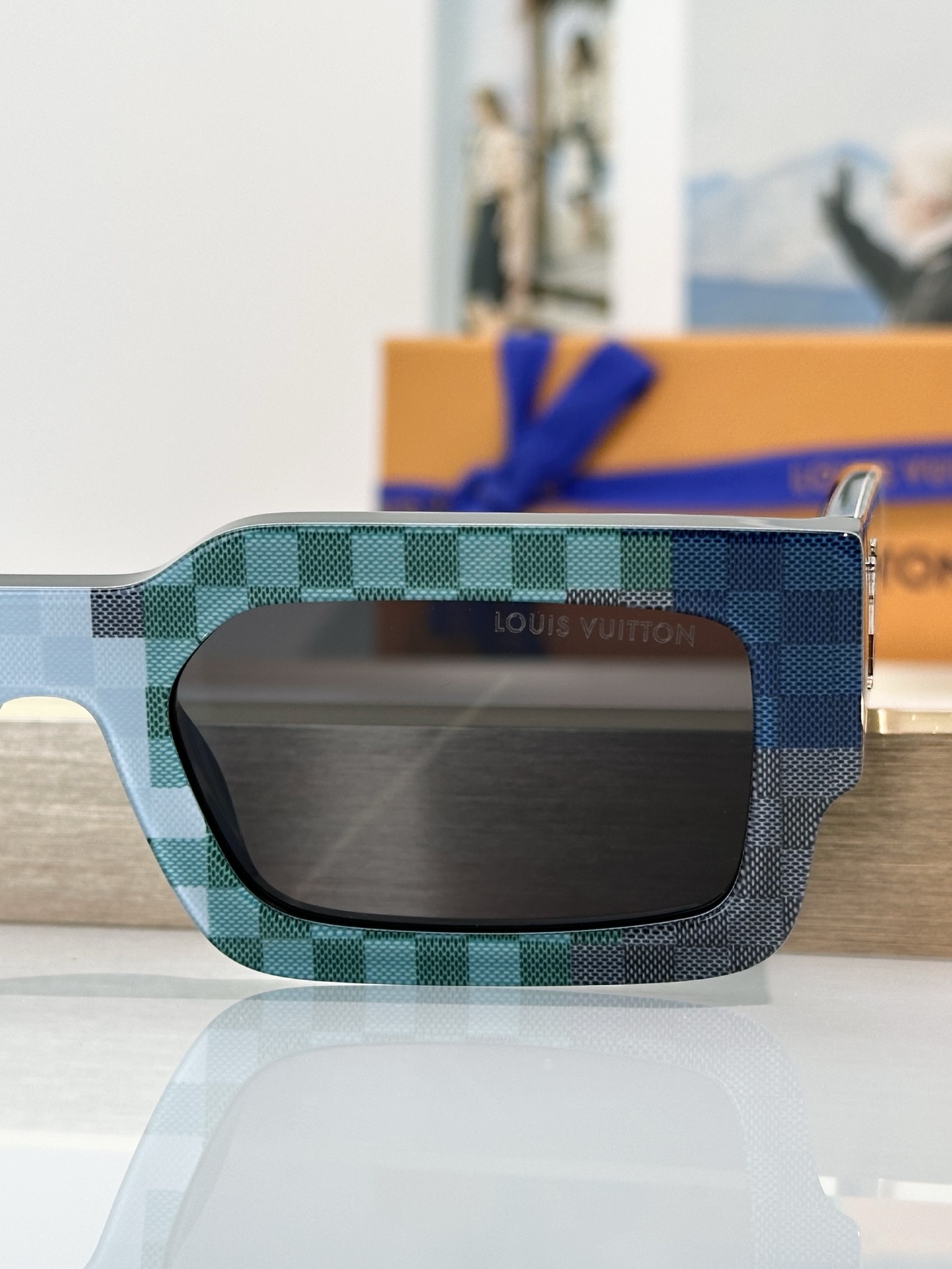 Louis Vuitton Sunglasses Z2391E