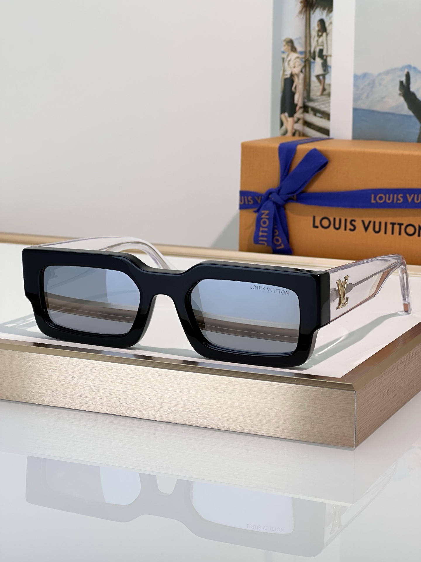 Louis Vuitton Sunglasses Z2391E