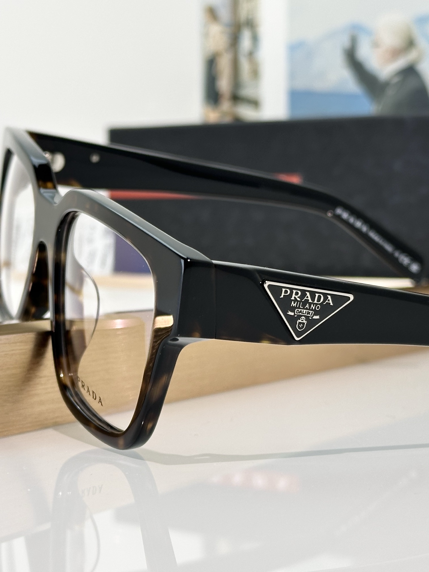 Designer Sunglasses VPR08Z-F