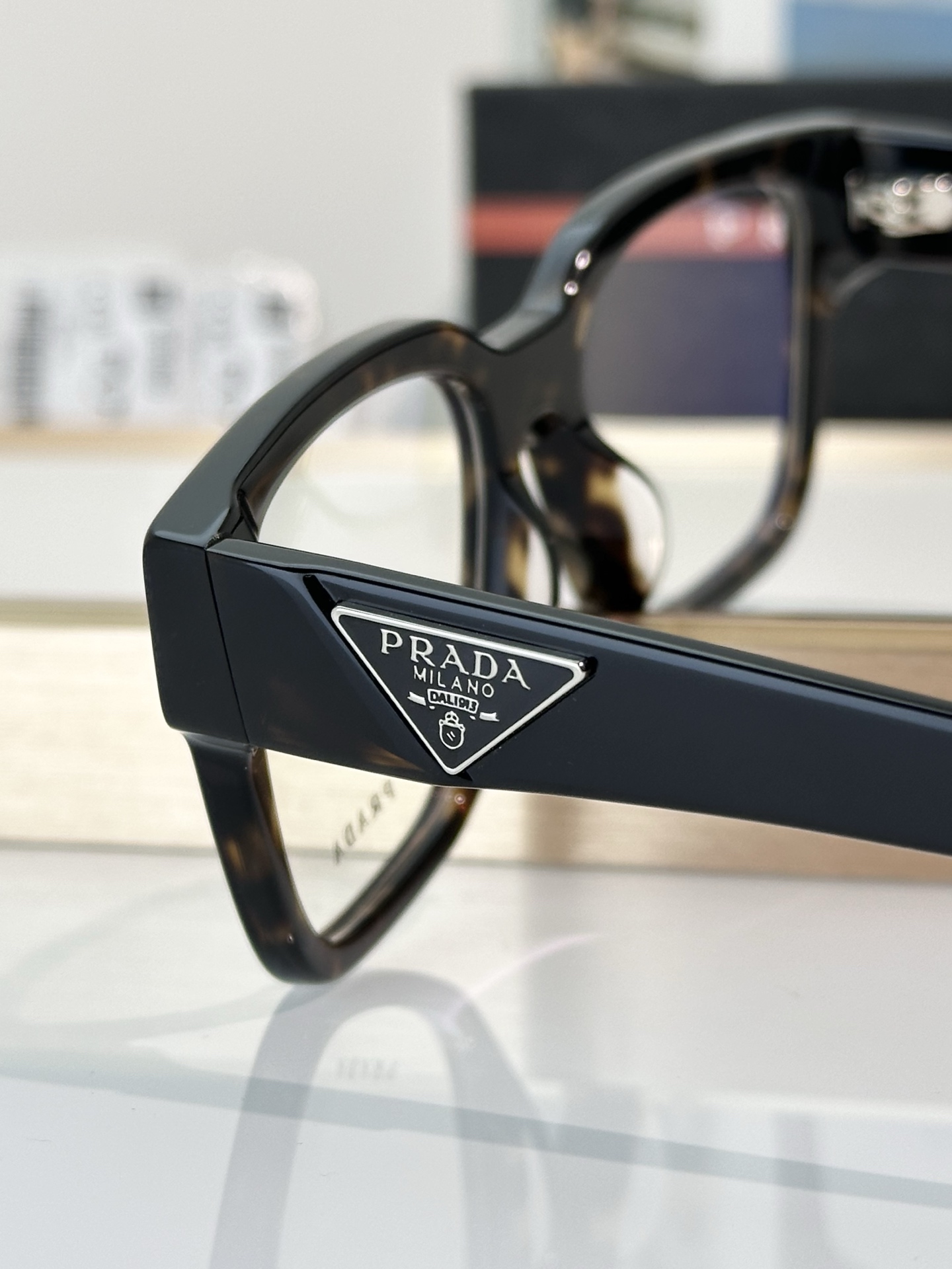 Designer Sunglasses VPR08Z-F