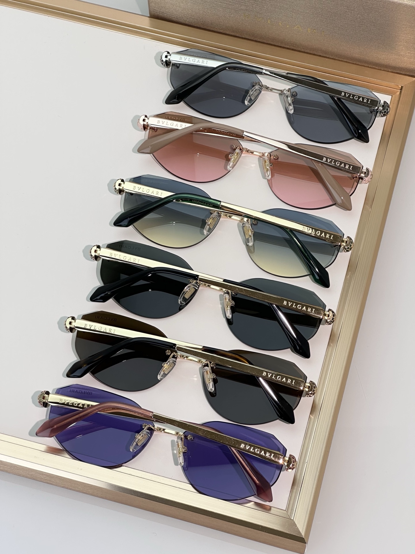 Bvlgari Sunglasses BV40059U