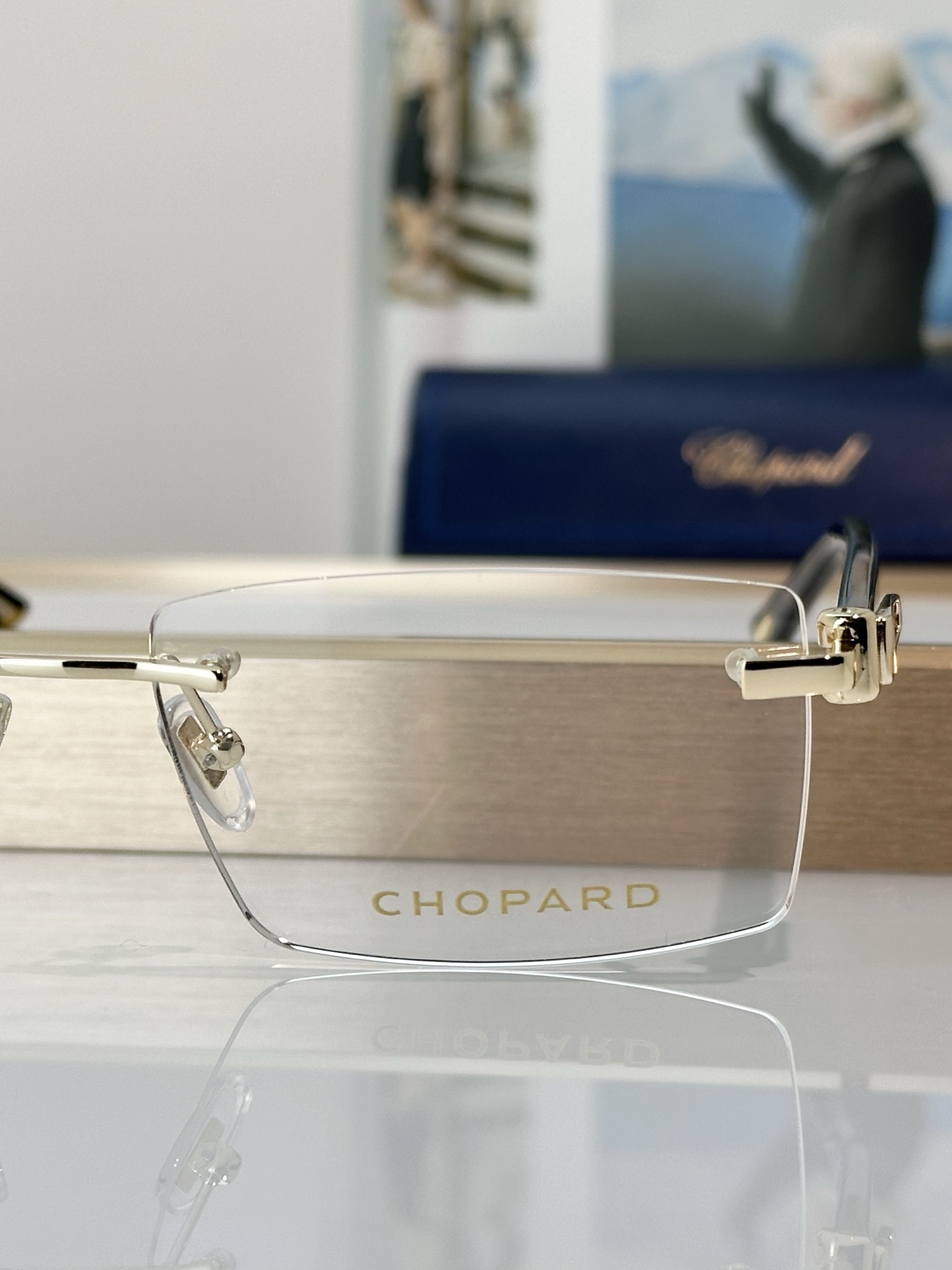 Designer Sunglasses VCHB70
