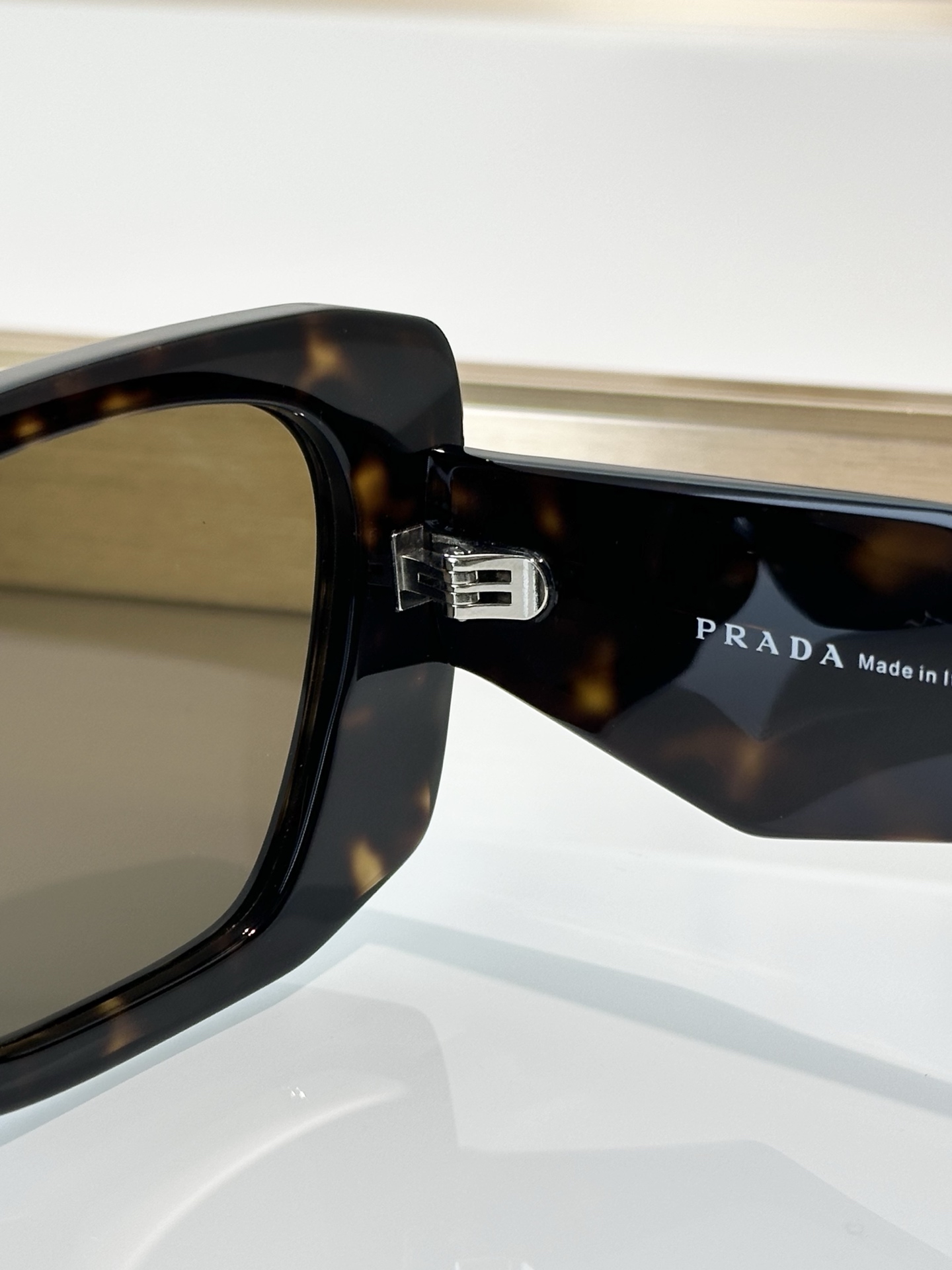 Designer Sunglasses SPR