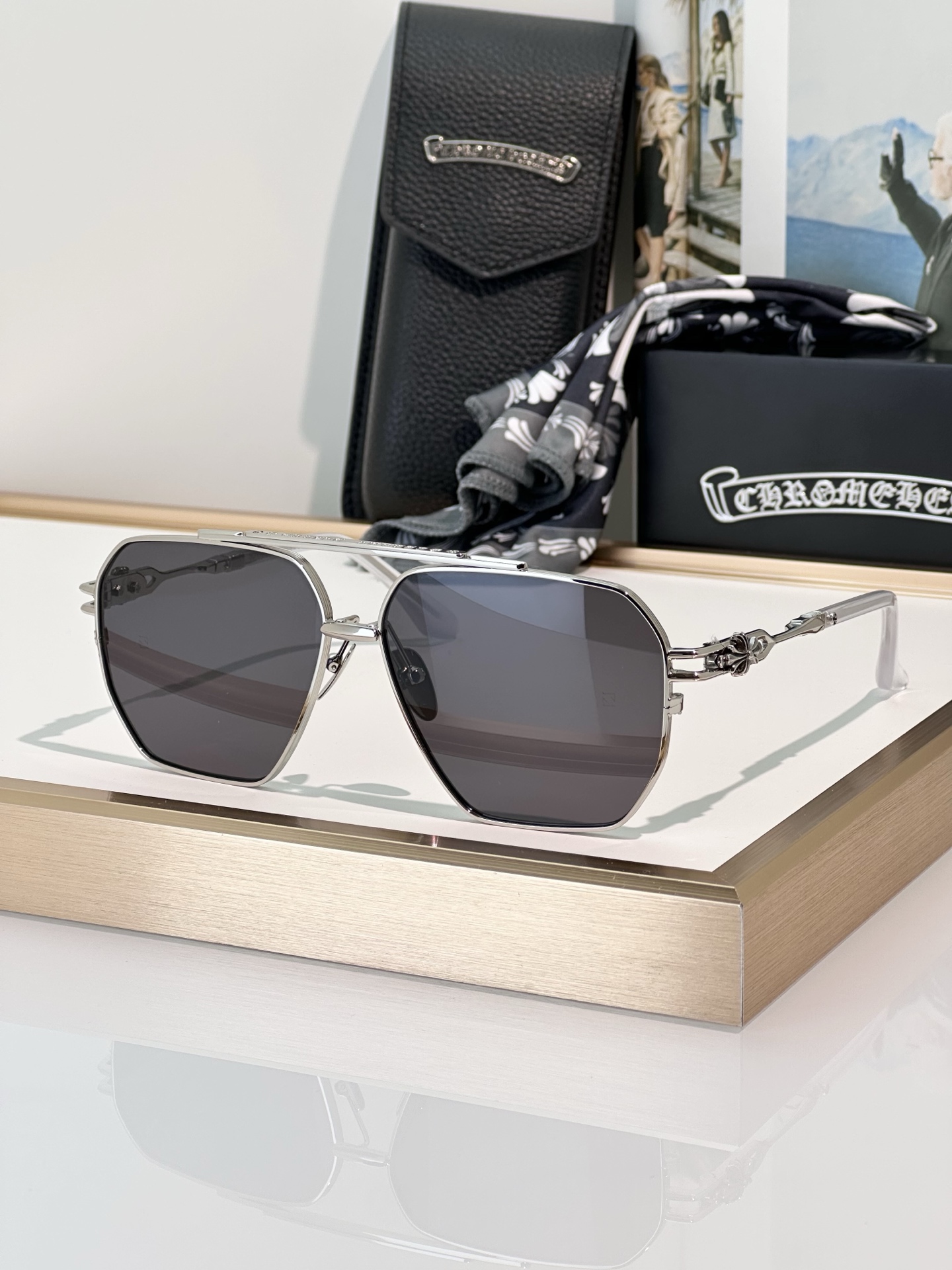 Chrome Hearts Ripping Sunglasses - Aviator Style with Blue Gradient Lenses 6 i1745653032973 9174 0 5