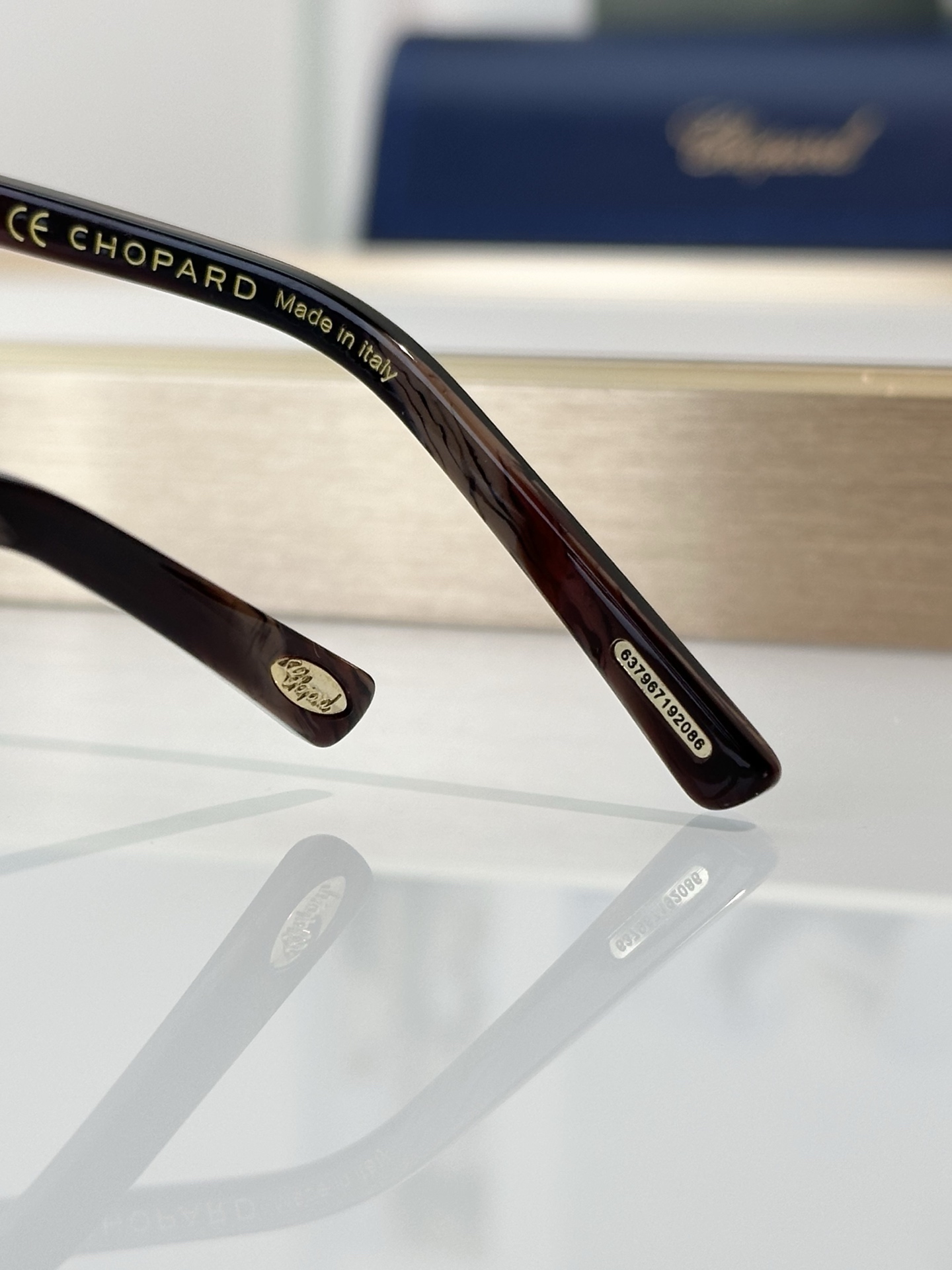 Designer Sunglasses SCHB76V