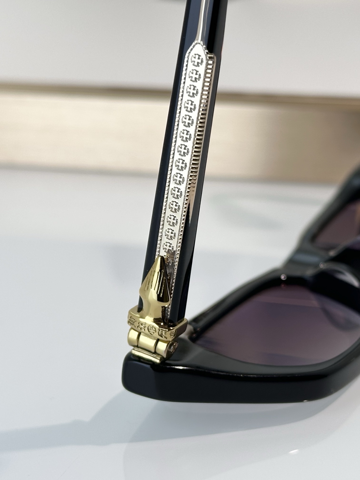 Chrome Hearts Sluntuation Sunglasses Stylish Shades for Men and Women 7 i1746862750355 585 0 5