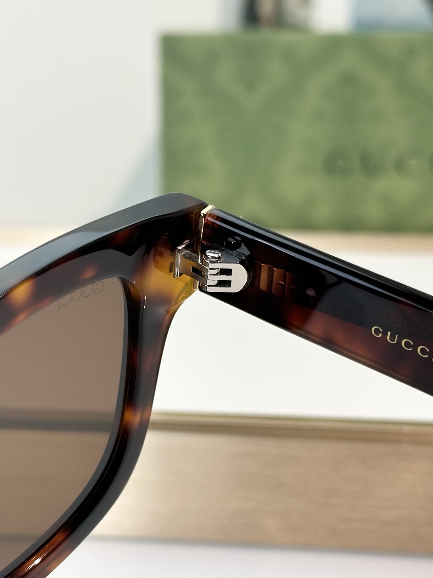 Designer Sunglasses GG1135S
