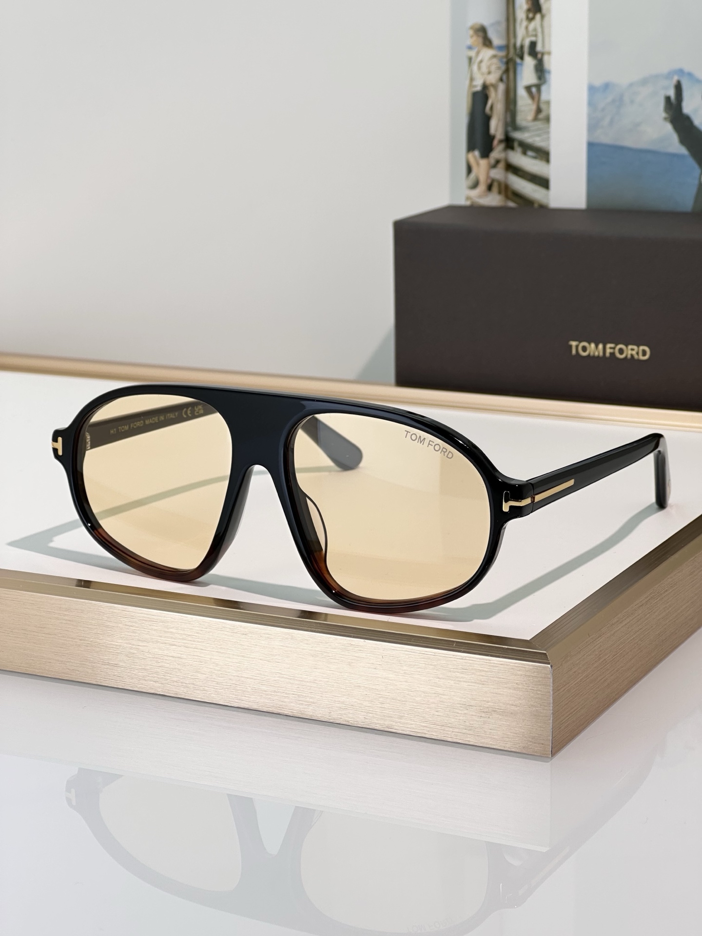 TOM FORD FT1178 Lunettes de soleil aviateur en acétate
