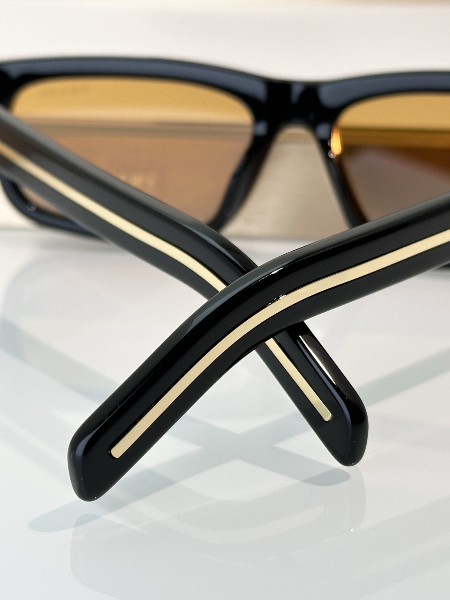 Prada Sunglasses SPRB11