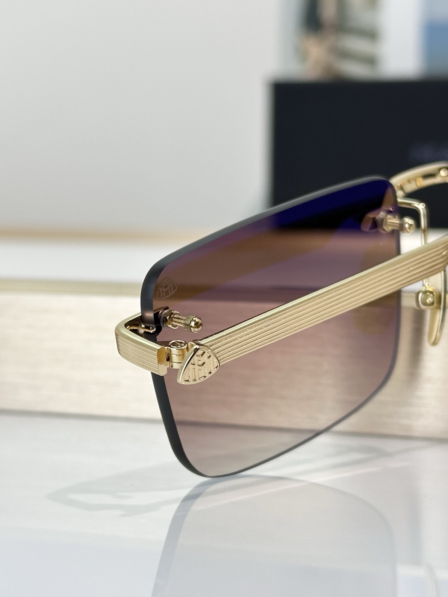 Designer Sunglasses THE