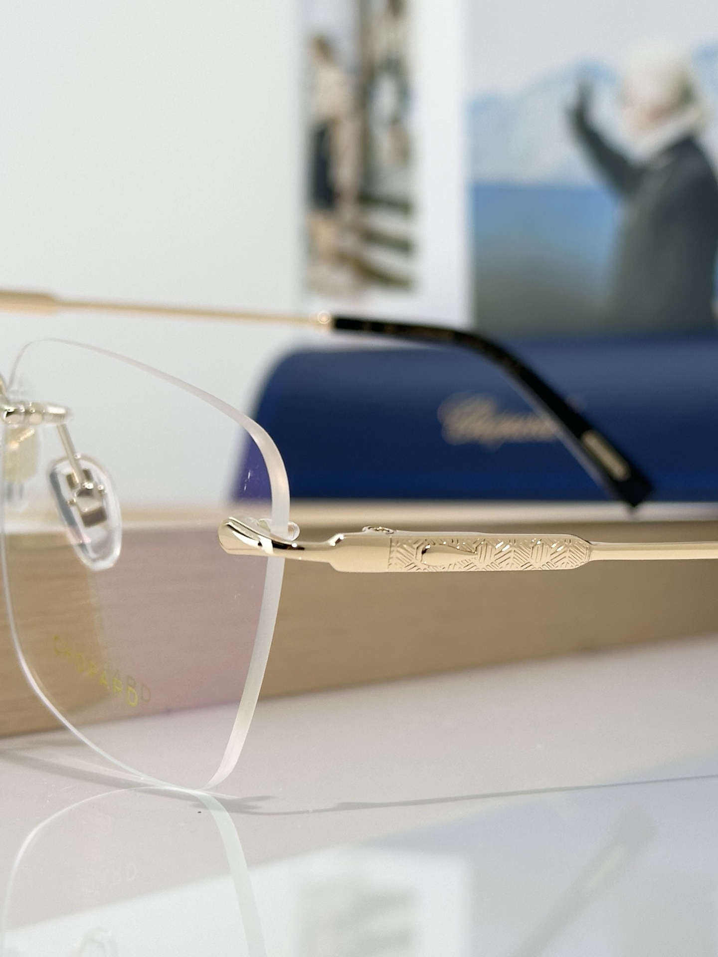 Designer Sunglasses VCHG58